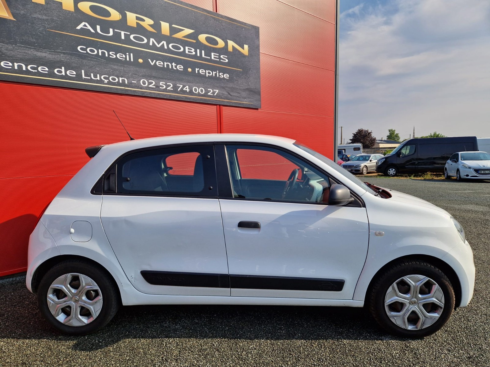 Renault TWINGO III PH 2 1.0 65CV – GARANTIE 12 MOIS — photo 3