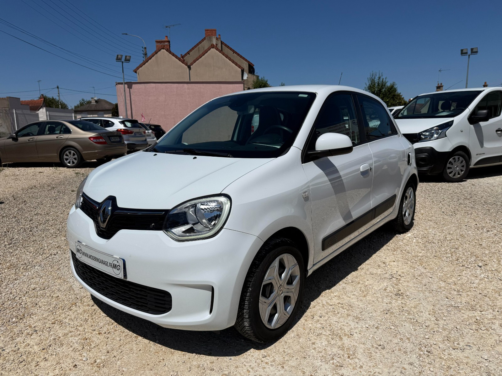 Renault TWINGO III - vue 1