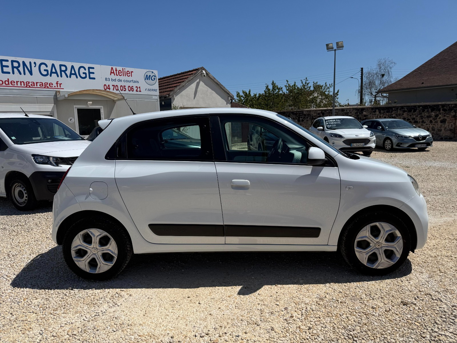 Renault TWINGO III - vue 1