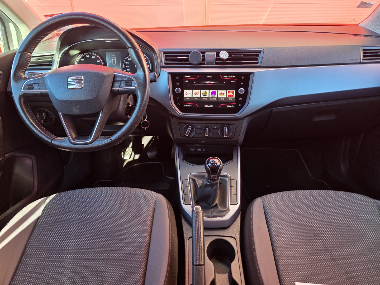 SEAT ARONA Style 1.0L TSI 95cv – 1ERE MAIN – CARPLAY – GARANTIE 12 MOIS — photo 9