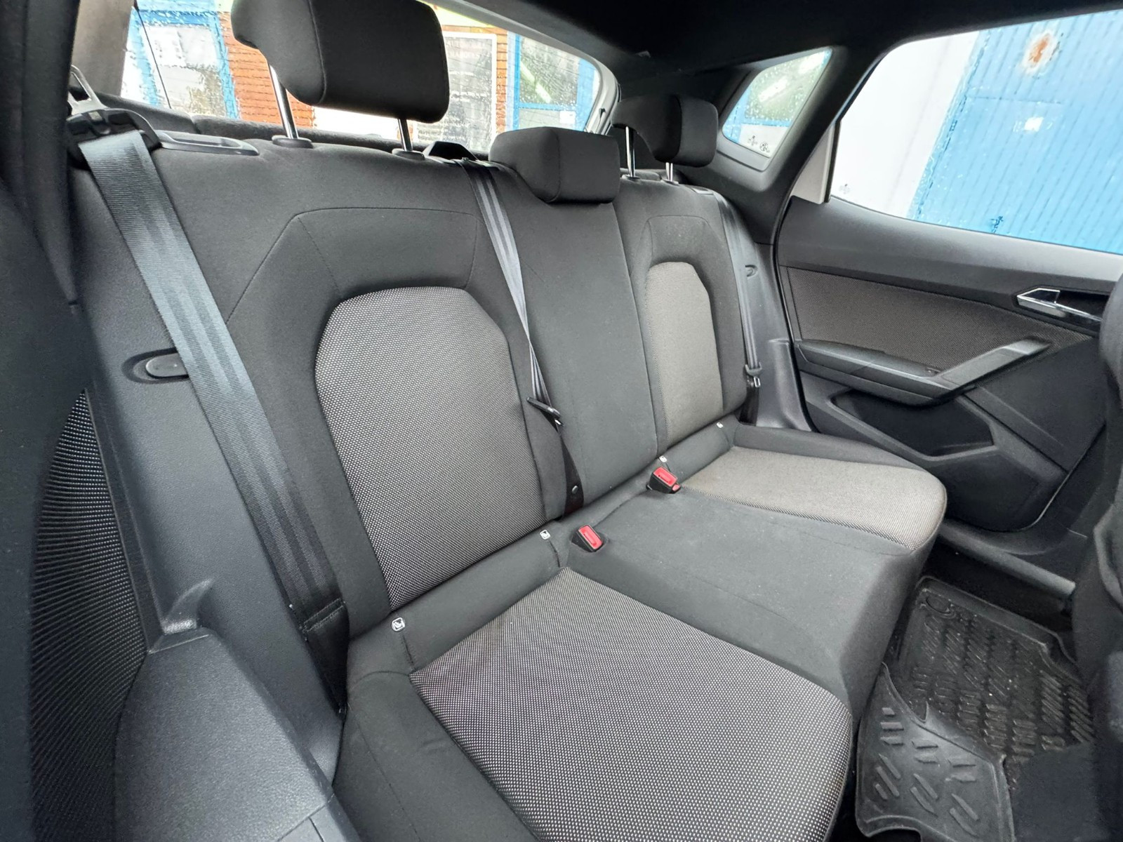 SEAT ARONA - vue 1