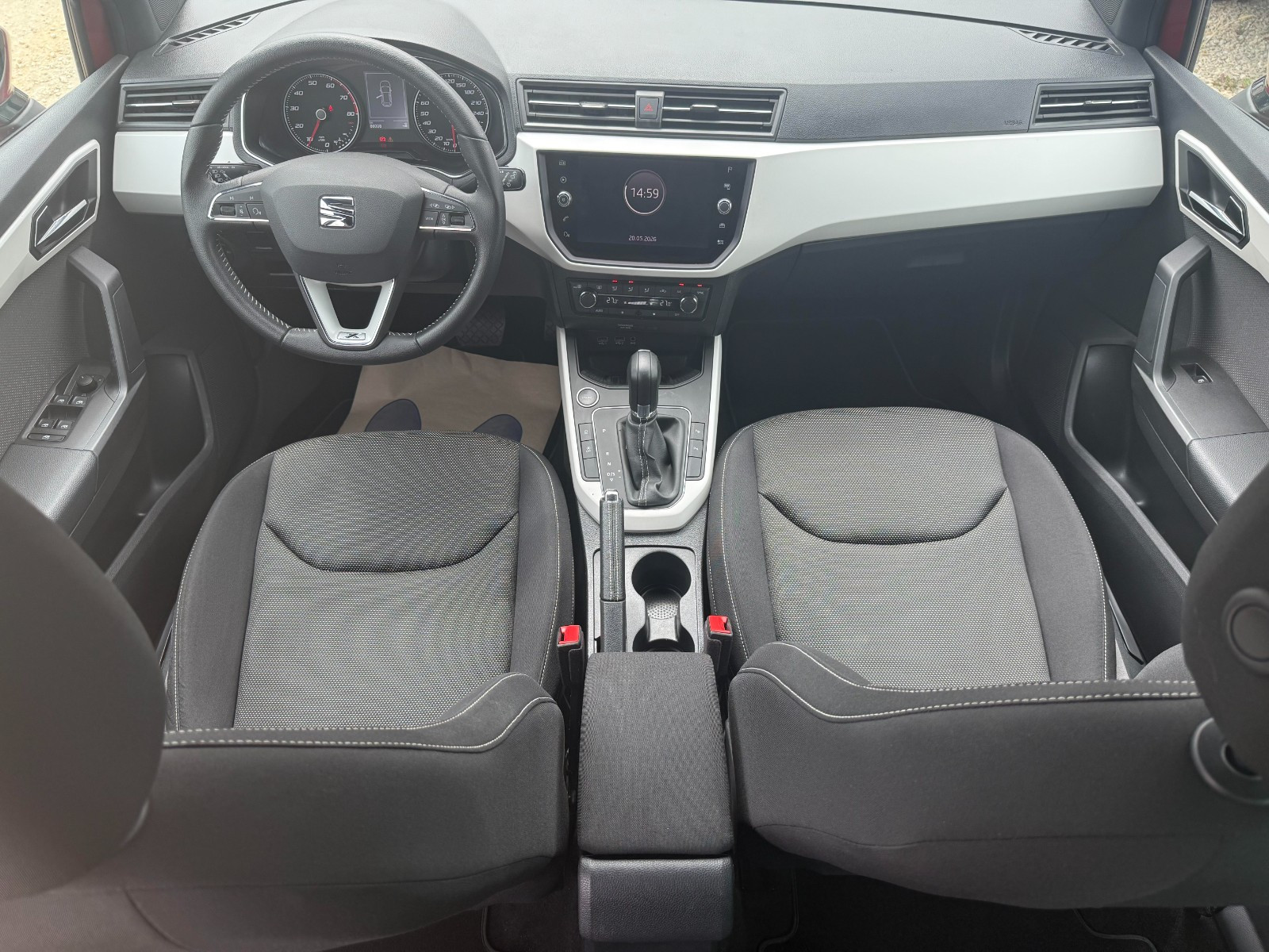 SEAT ARONA - vue 1