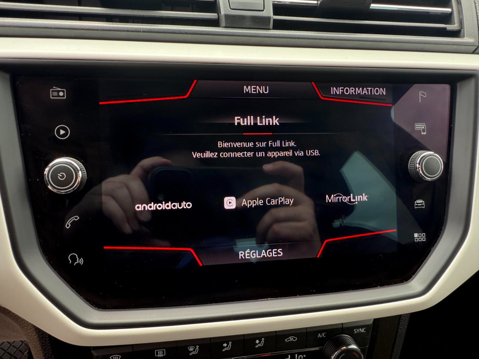 SEAT ARONA - vue 1