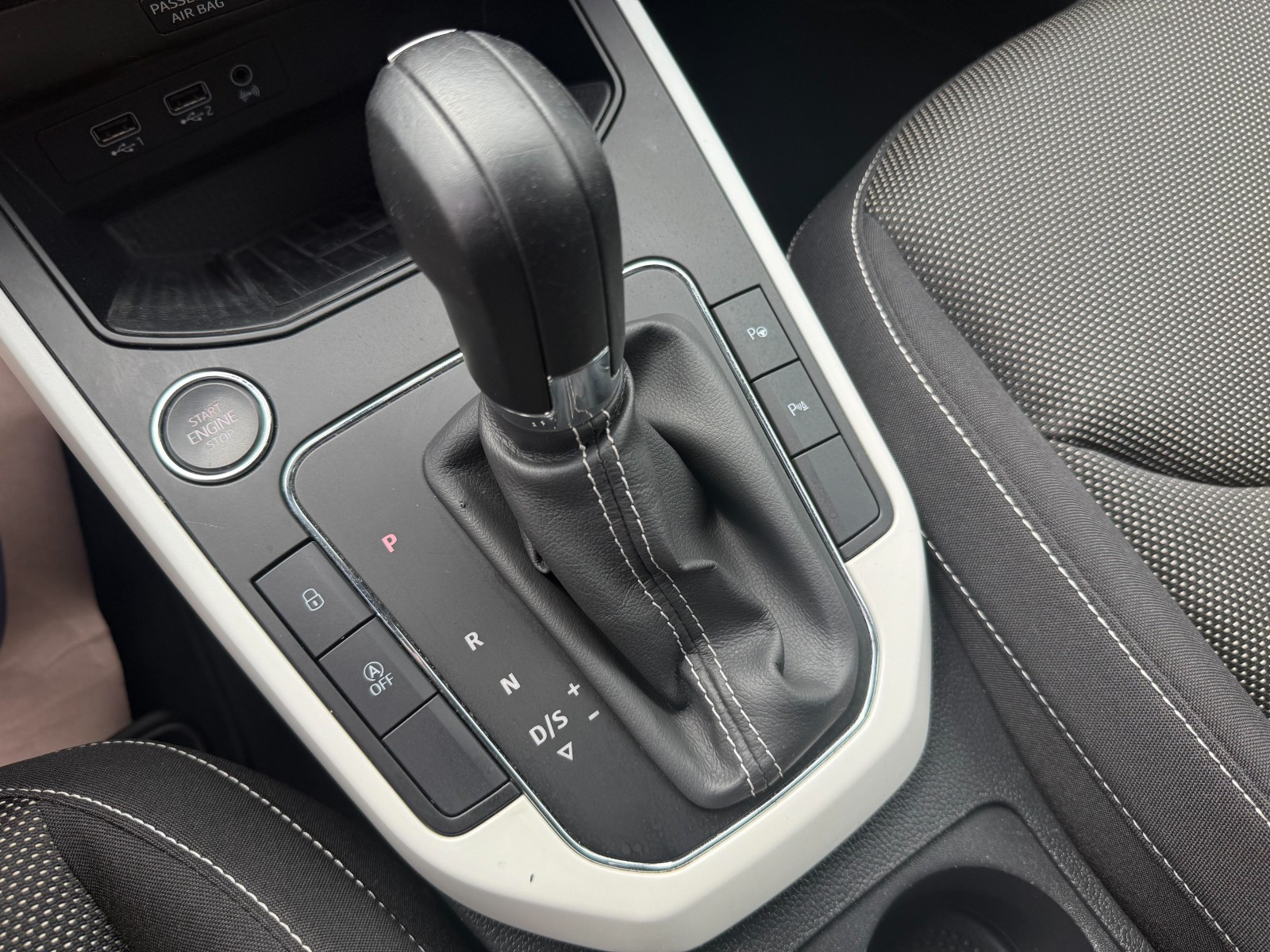 SEAT ARONA - vue 1
