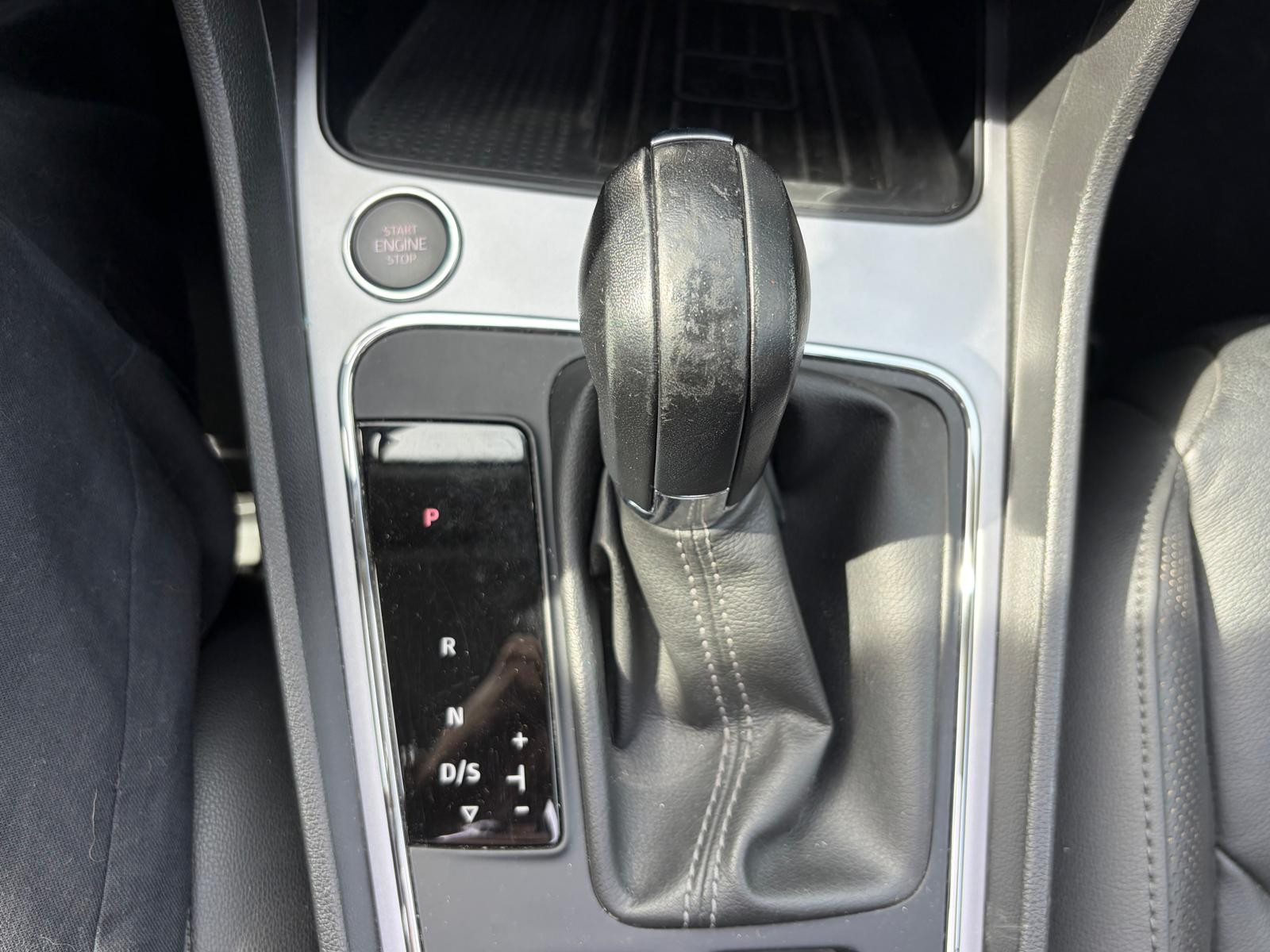 SEAT LEON ST - vue 1