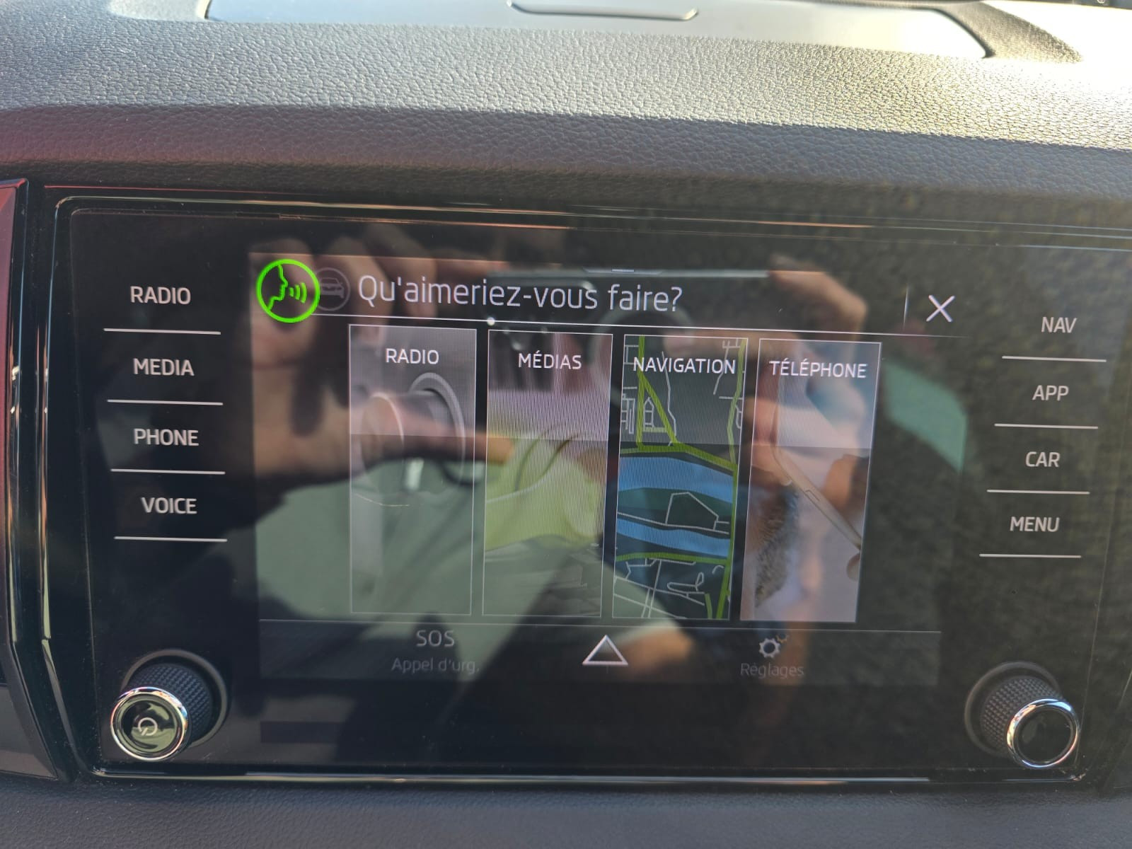 Skoda KAROQ 2.0 TDI 116ch SCR Sportline DSG7 -Garantie 12 mois- — photo 30