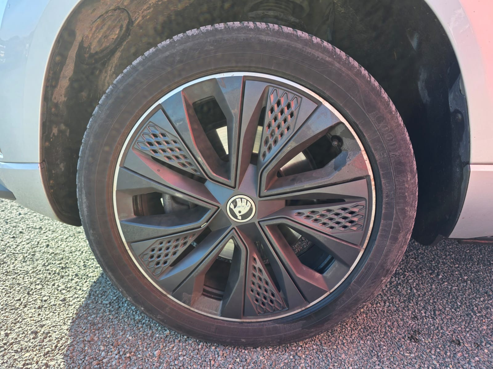 Skoda KAROQ 2.0 TDI 116ch SCR Sportline DSG7 -Garantie 12 mois- — photo 35