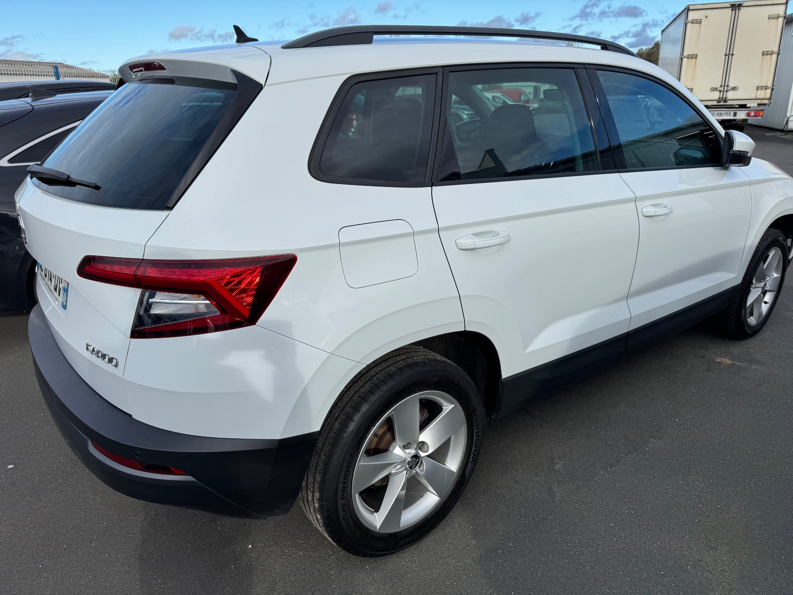 Skoda KAROQ AMBITION 1.0L TSI 116CH BVM6 - vue 1