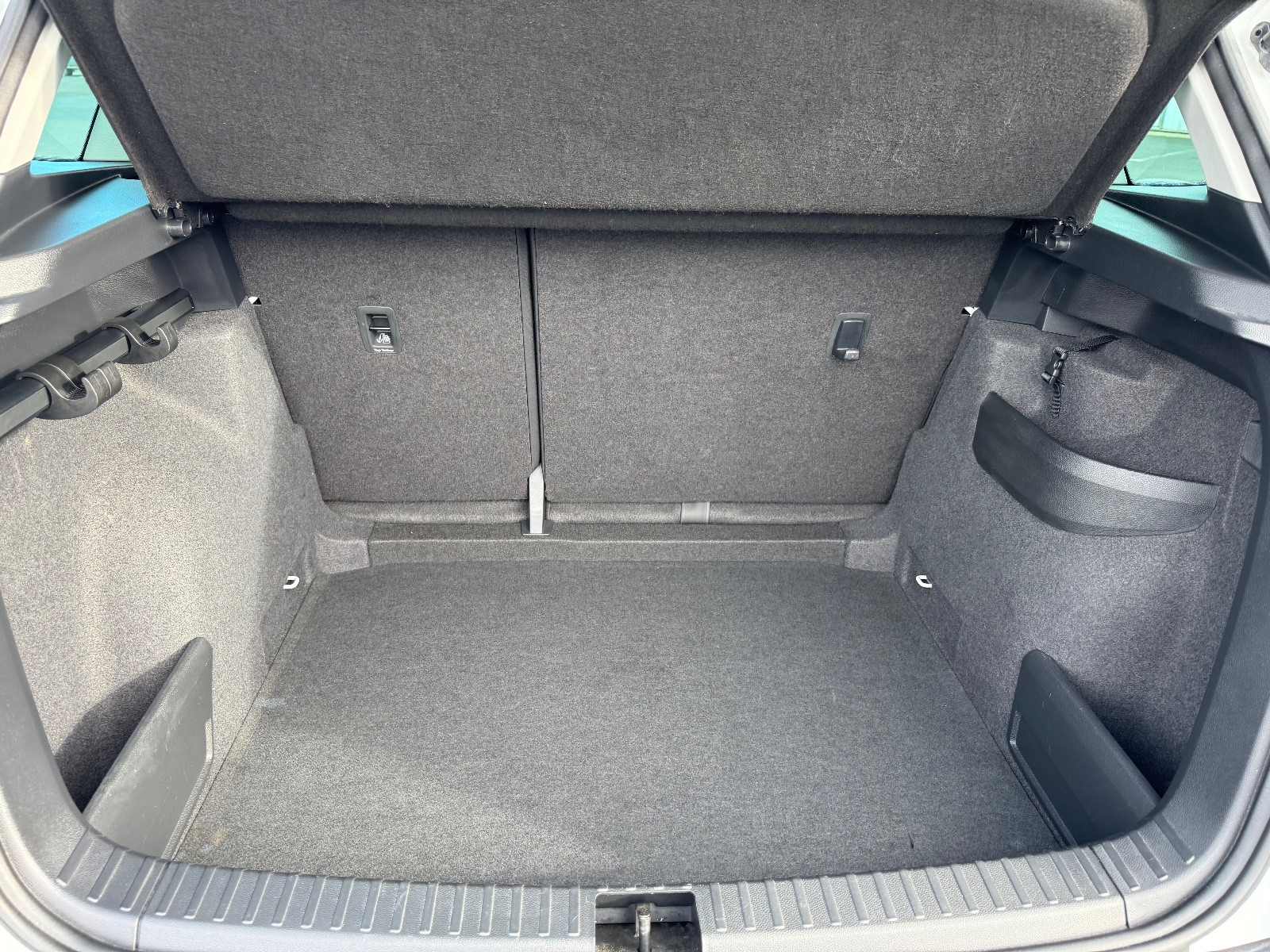 Skoda KAROQ AMBITION 1.0L TSI 116CH BVM6 - vue 1