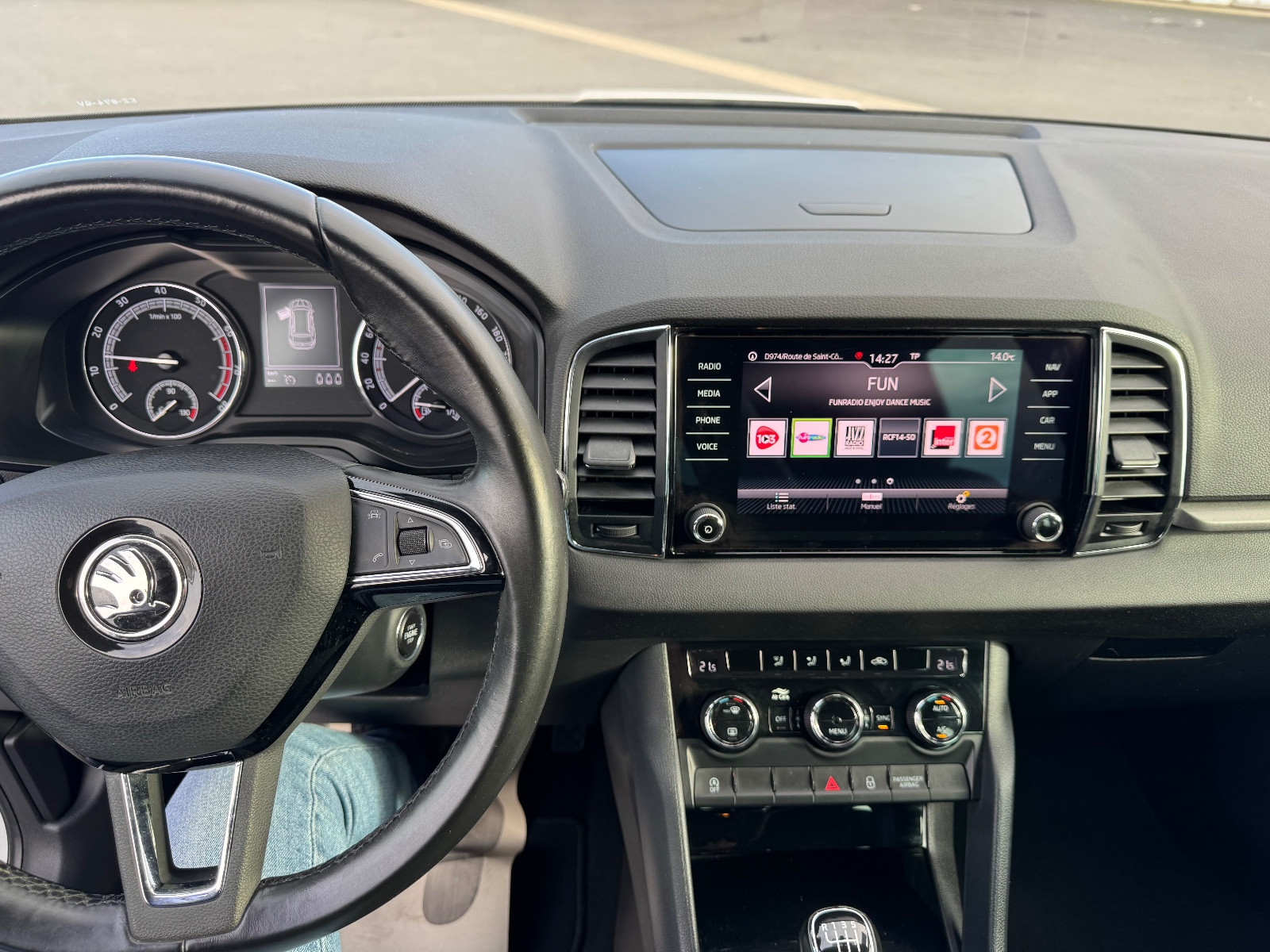 Skoda KAROQ AMBITION 1.0L TSI 116CH BVM6 - vue 1