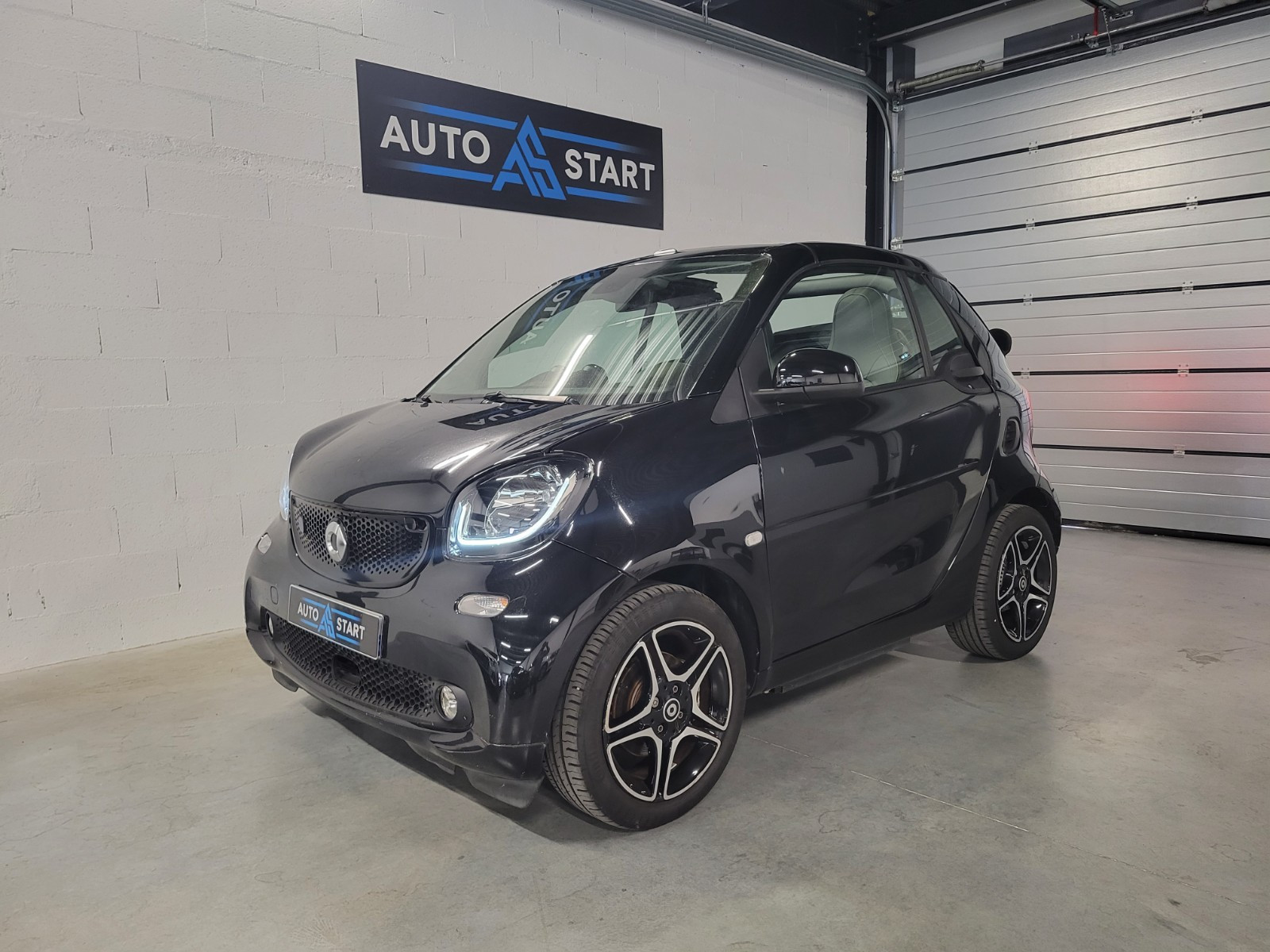 smart FORTWO COUPE electric drive / EQ