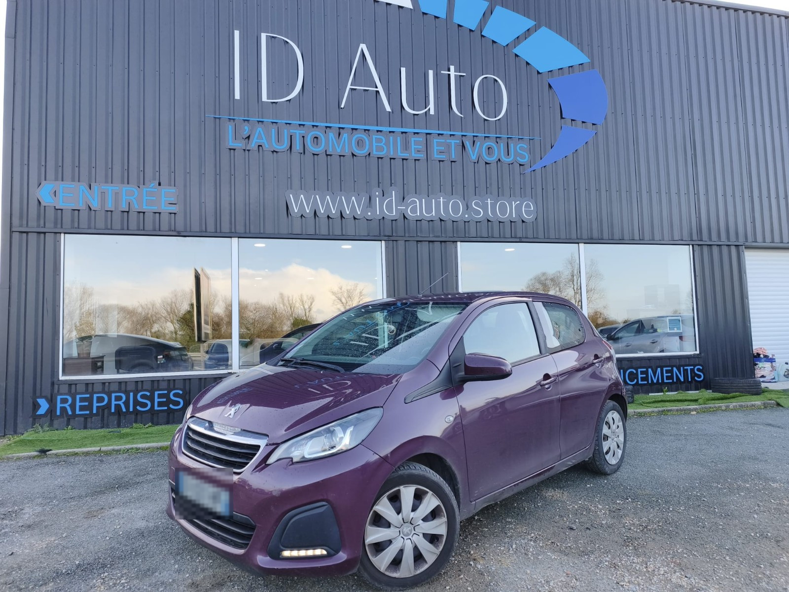 Peugeot 108 1.2 vti 82ch