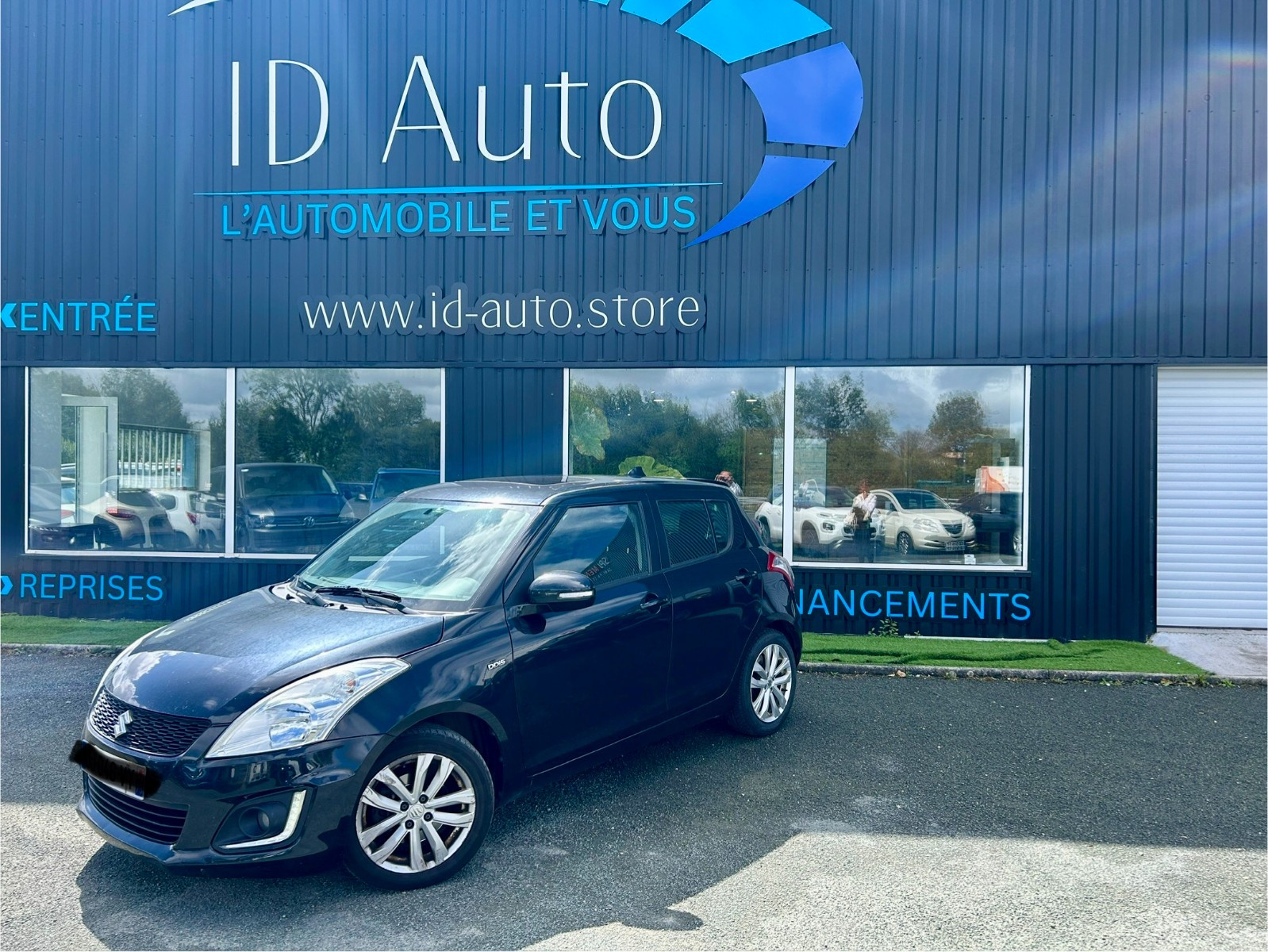 SUZUKI SWIFT