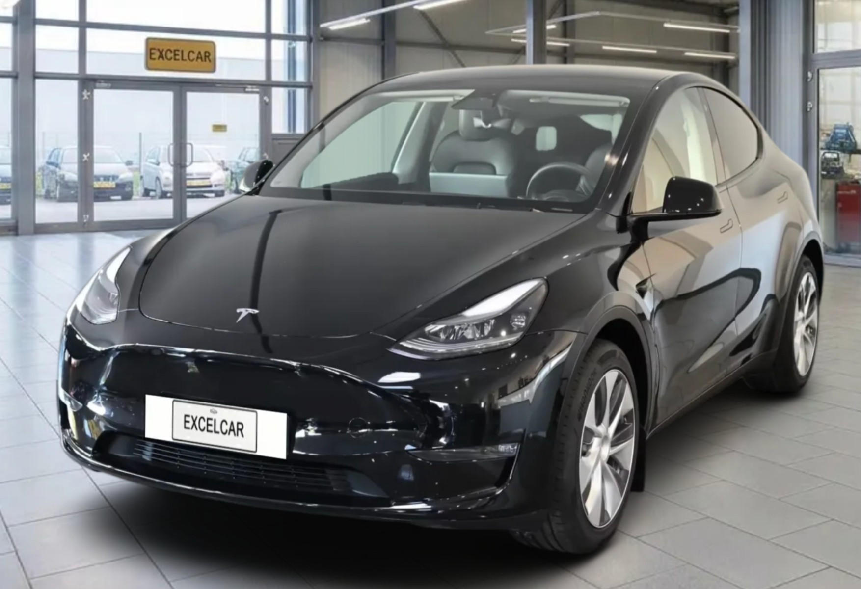 TESLA MODEL Y