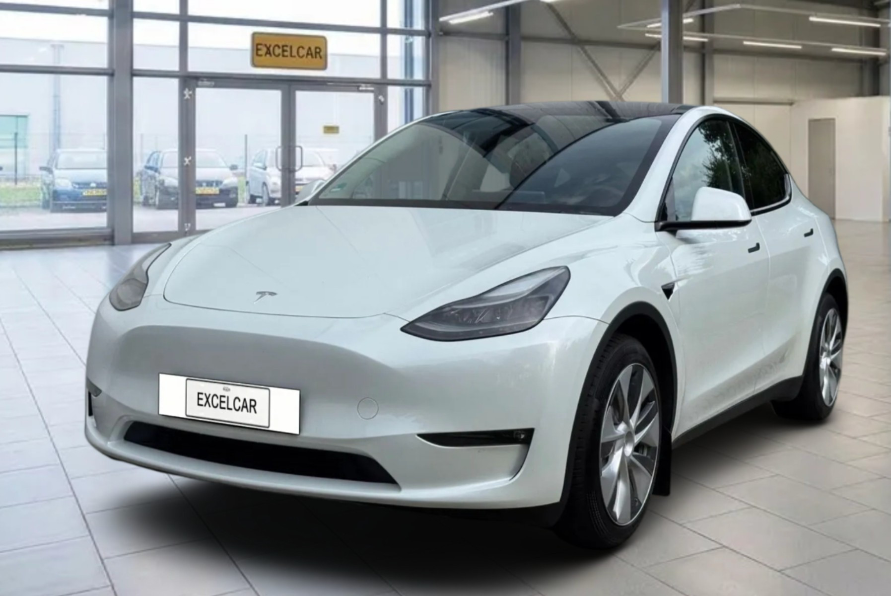 TESLA MODEL Y