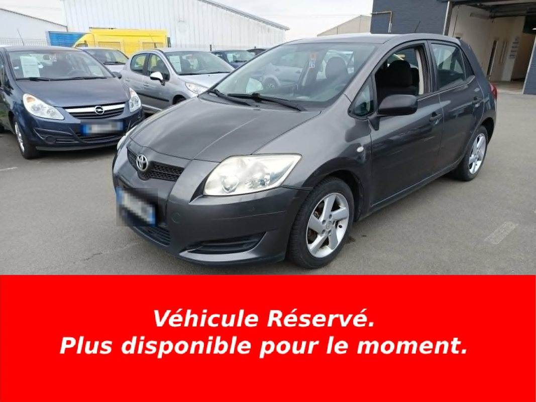 Toyota AURIS