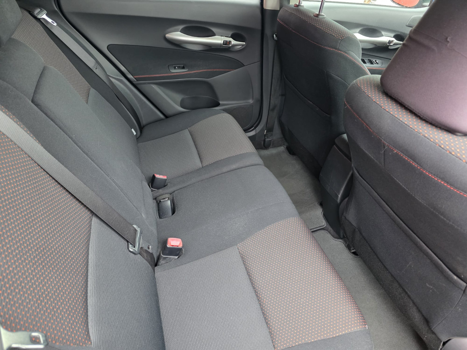 Toyota AURIS 126ch D-4D Sportline 5p – GARANTIE 12 MOIS — photo 17