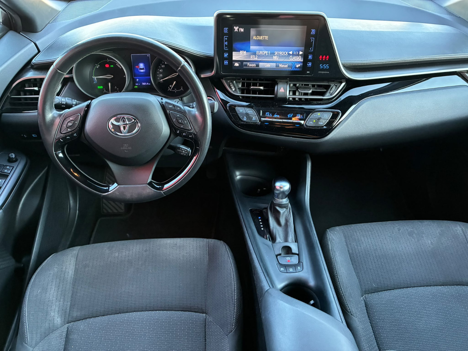 Toyota C-HR 1.8i Hybrid Dynamic CVT 122cv – GARANTIE 12 MOIS — photo 9