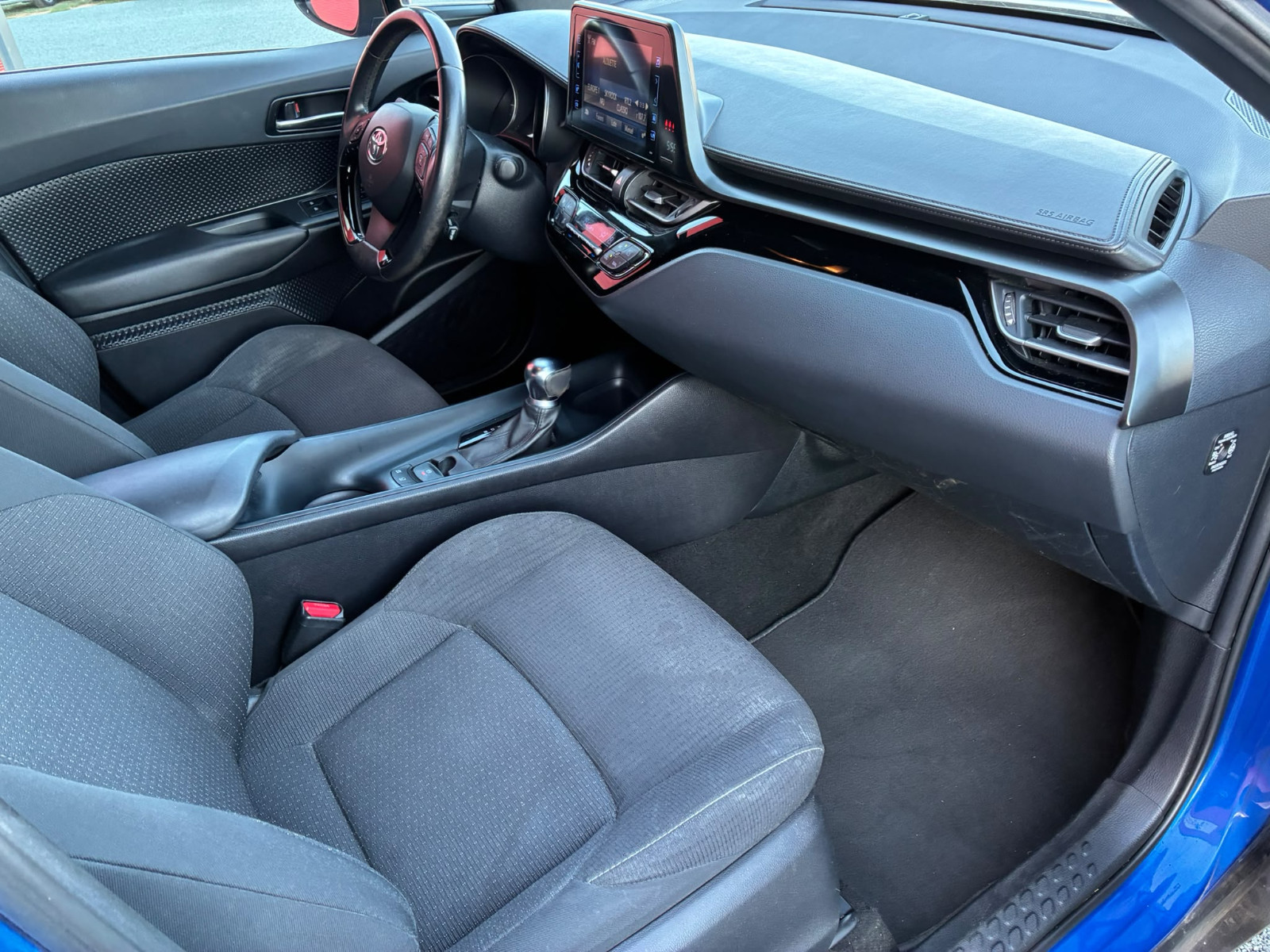 Toyota C-HR 1.8i Hybrid Dynamic CVT 122cv – GARANTIE 12 MOIS — photo 16