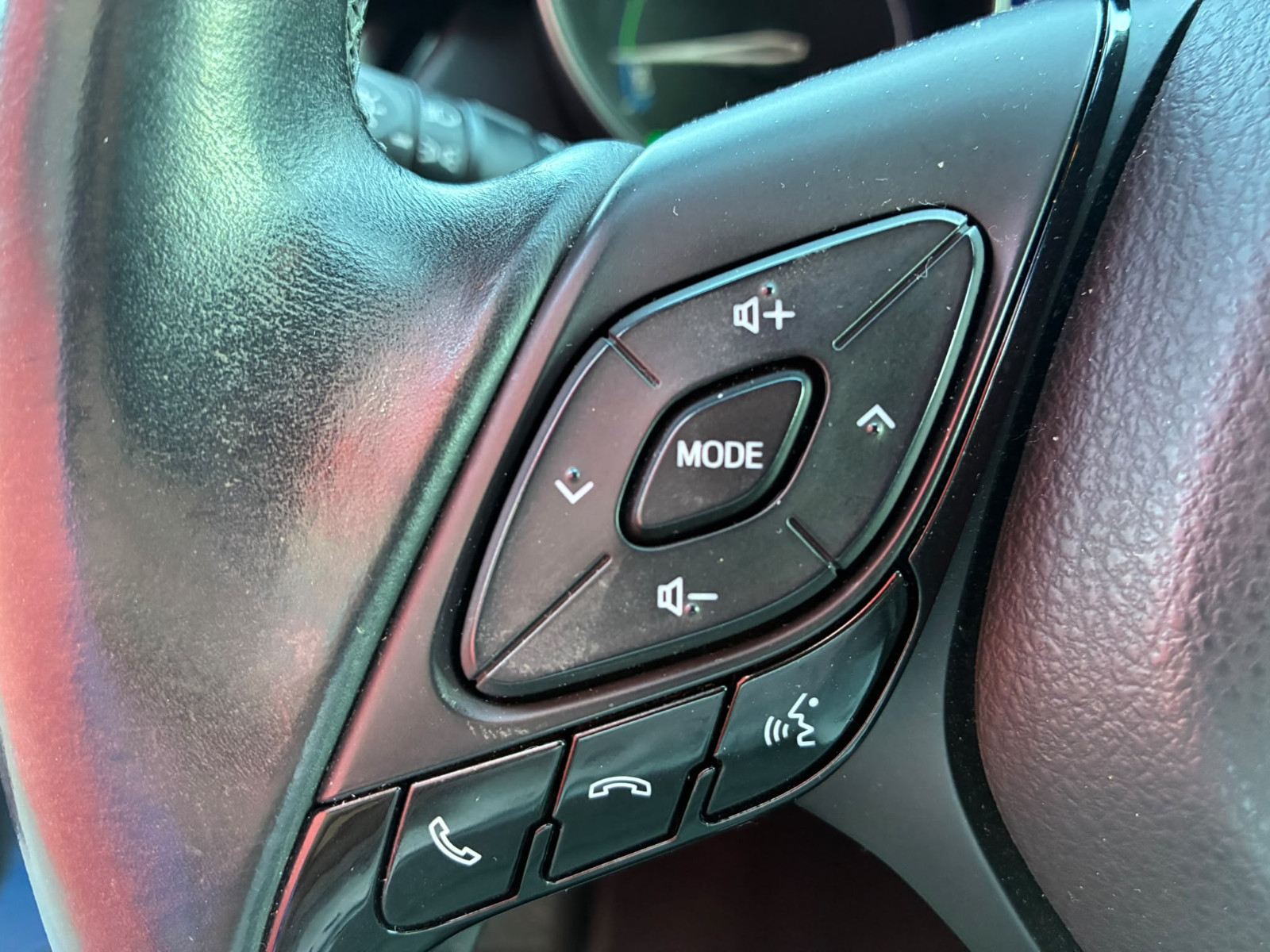 Toyota C-HR 1.8i Hybrid Dynamic CVT 122cv – GARANTIE 12 MOIS — photo 22