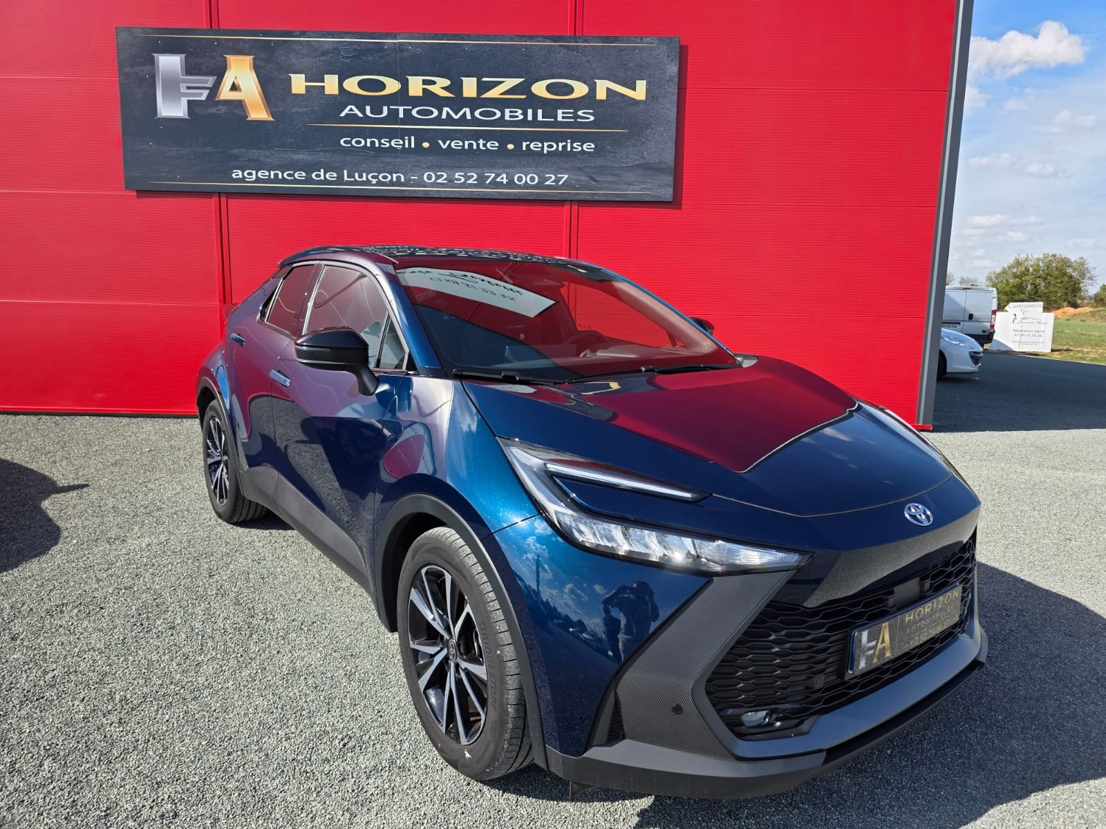 Toyota C-HR 1.8 Hybride 140 ch Design MY25 ***1ere Main***