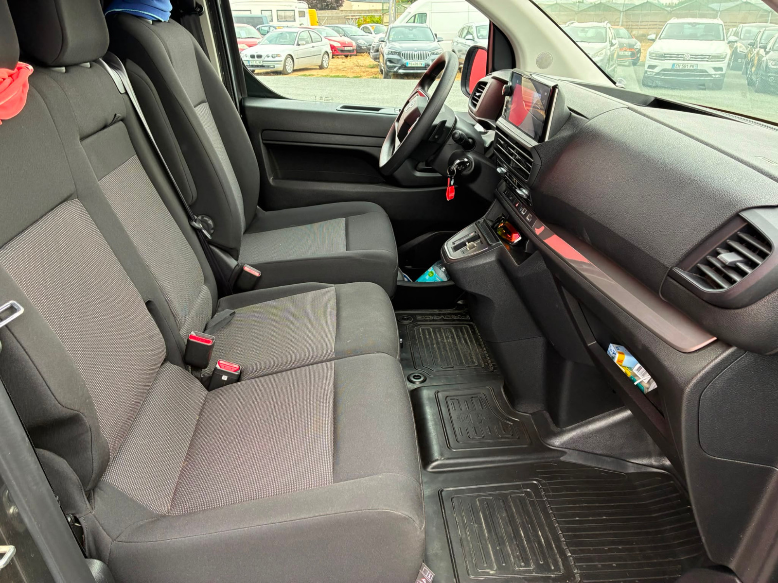 Toyota PROACE 2.0 D-4D BVA START PACK CONFORT ATTELAGE – GARANTIE 5 ANS* — photo 14