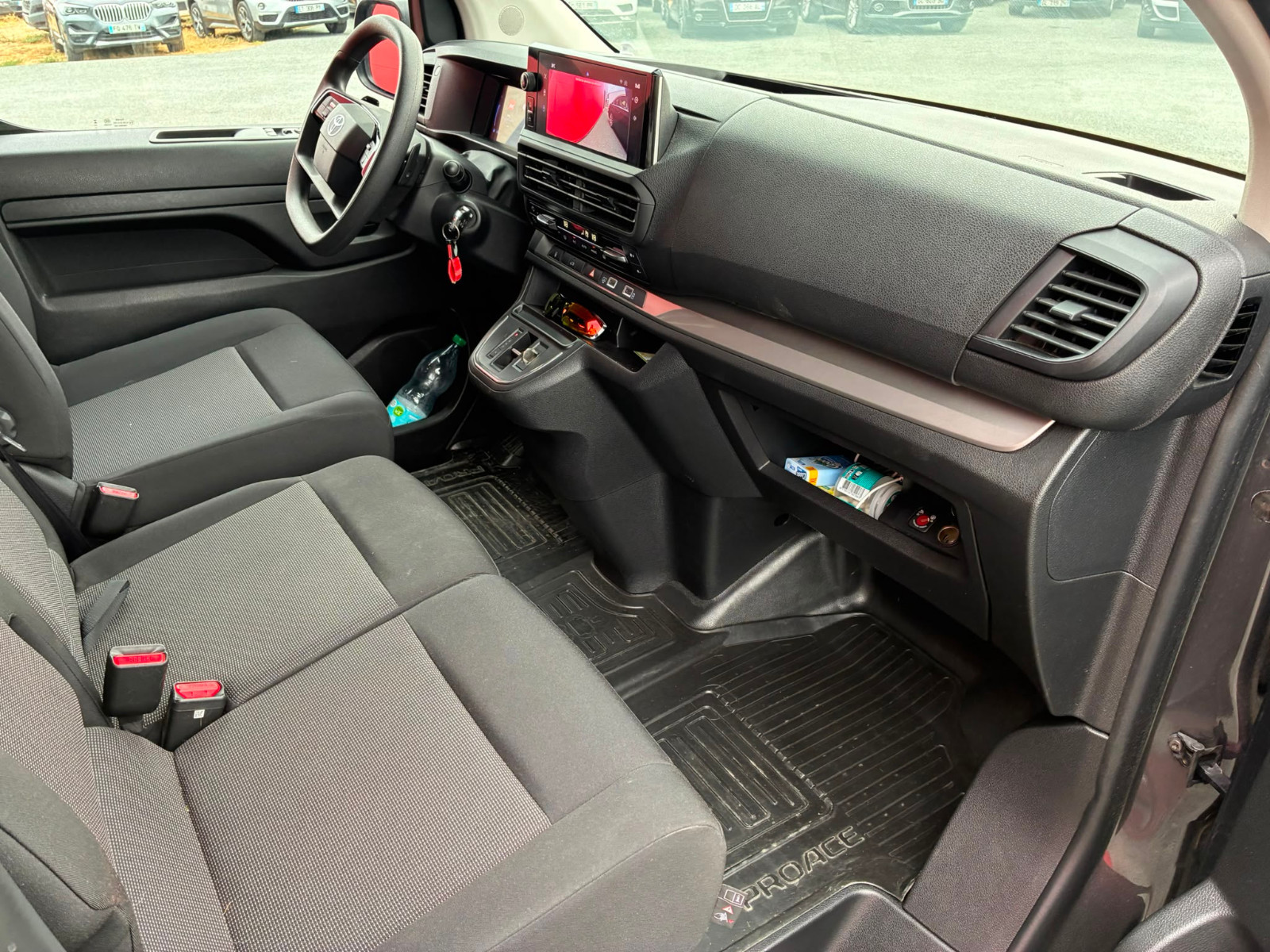 Toyota PROACE 2.0 D-4D BVA START PACK CONFORT ATTELAGE – GARANTIE 5 ANS* — photo 16