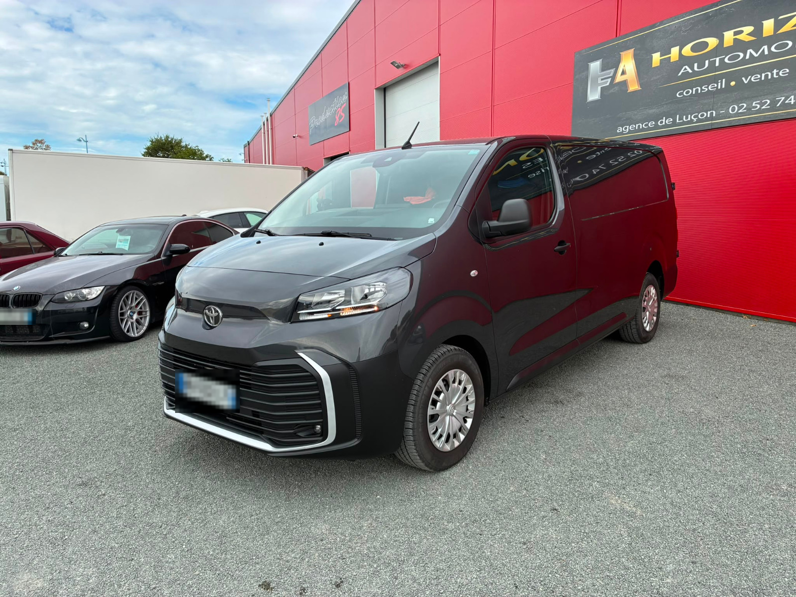 Toyota PROACE 2.0 D-4D BVA START PACK CONFORT ATTELAGE – GARANTIE 5 ANS* — photo 3