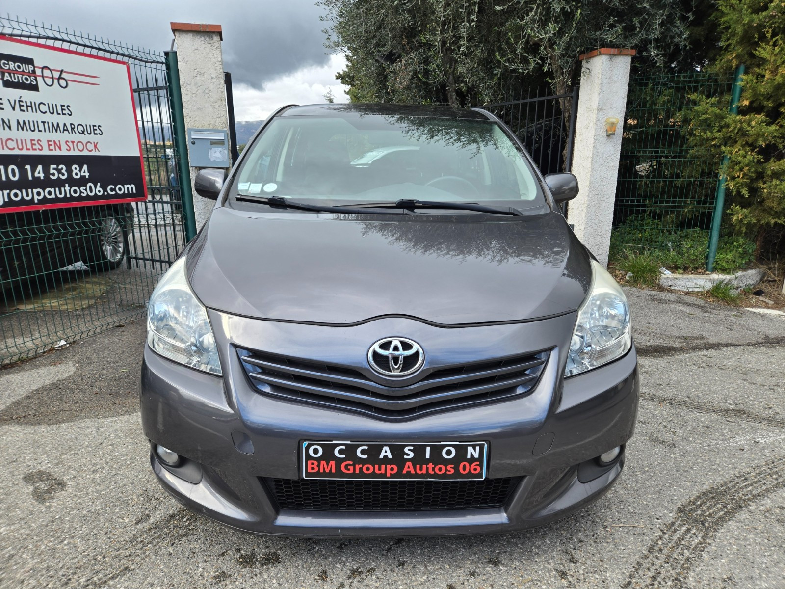 Toyota VERSO - vue 1