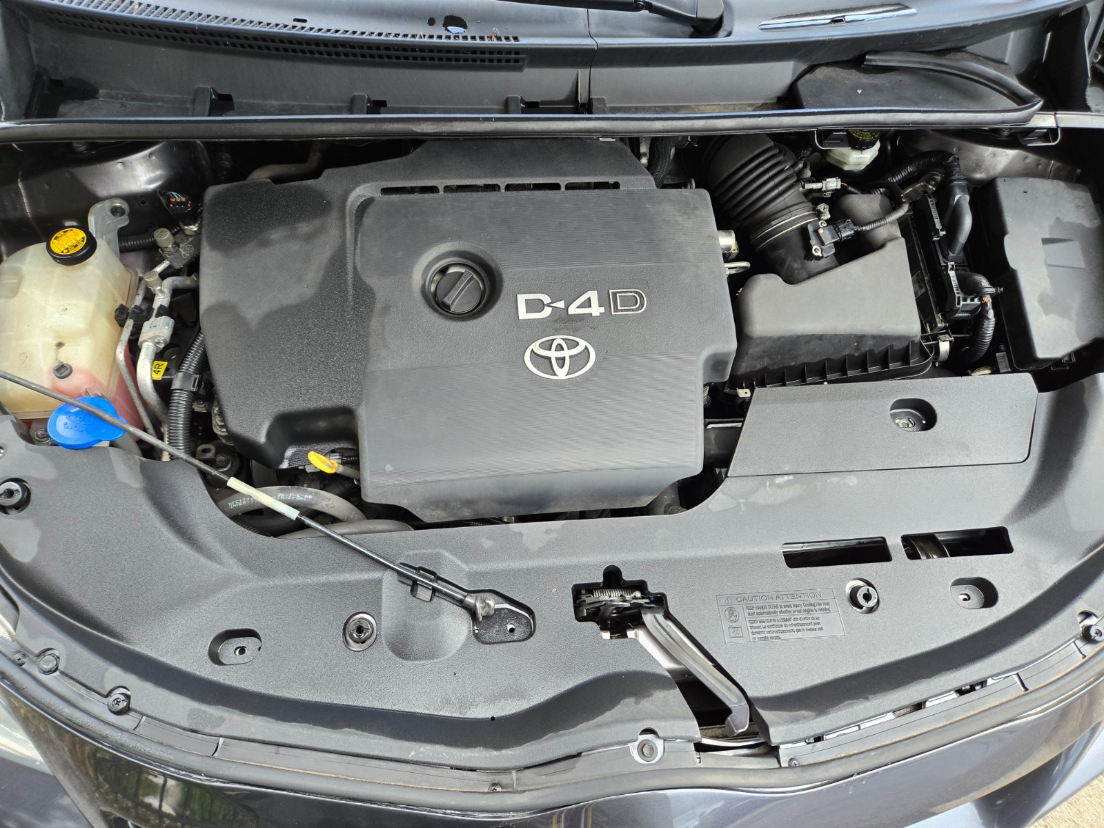 Toyota VERSO - vue 1
