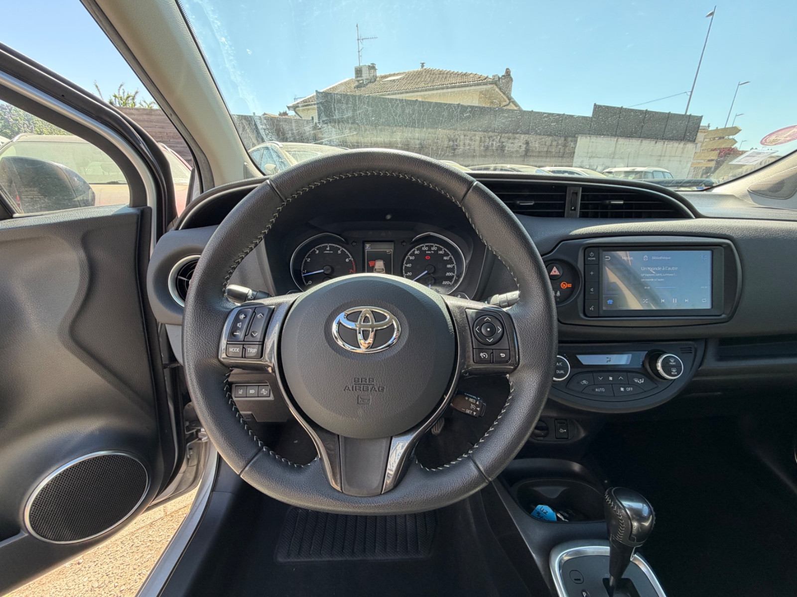 Toyota Yaris - vue 1