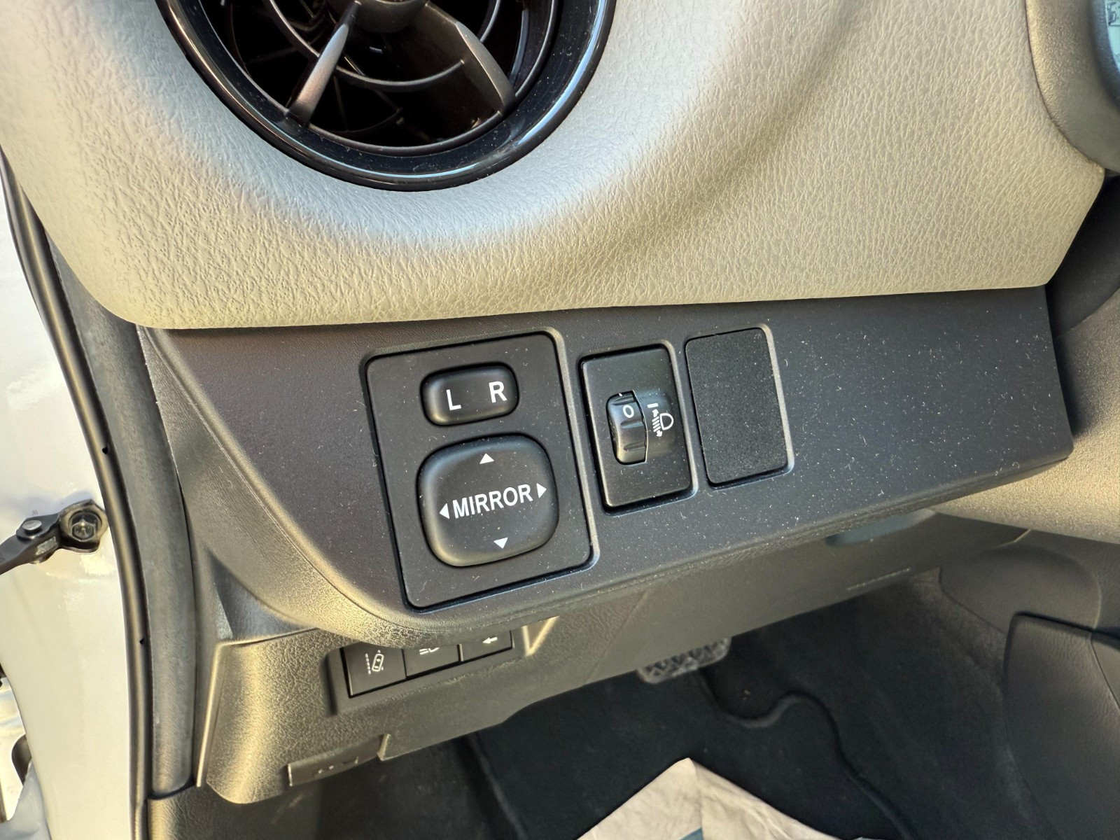Toyota Yaris - vue 1