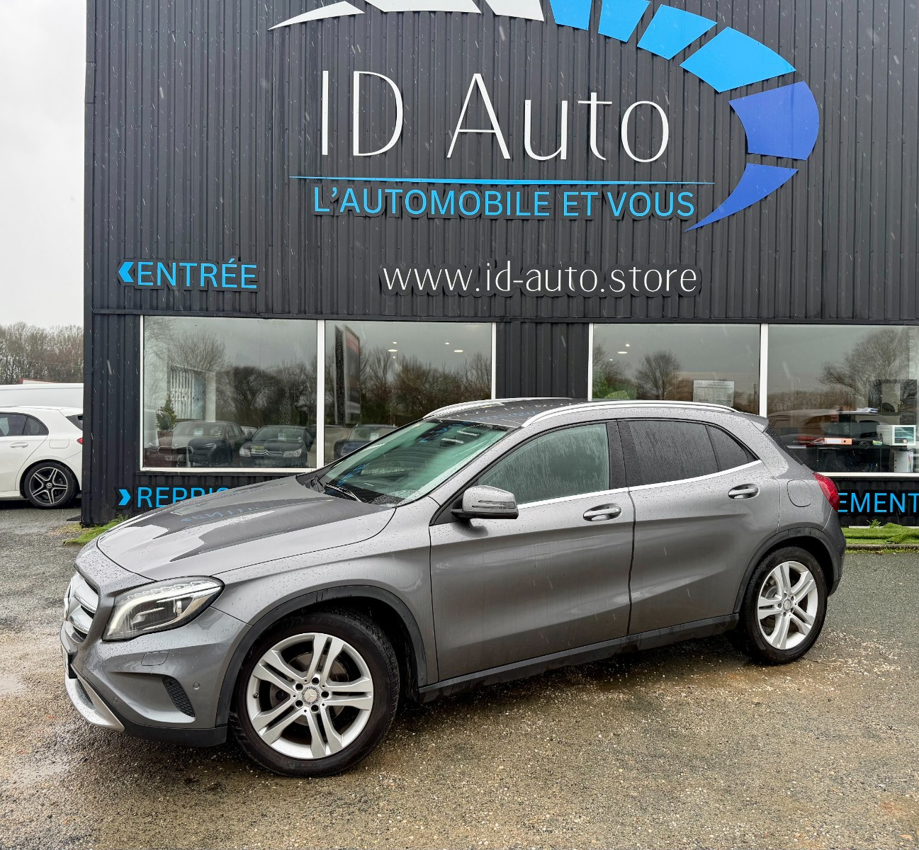 Mercedes GLA 200D 4 Matic  7G-DCT Sensation