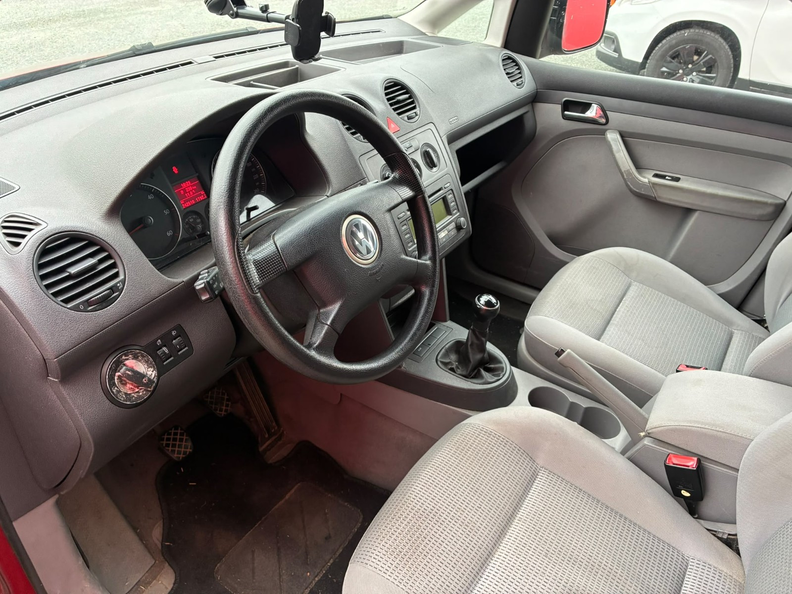 Volkswagen CADDY 1.9 TDI 105CV 7 PLACES – GARANTIE 12 MOIS — photo 9