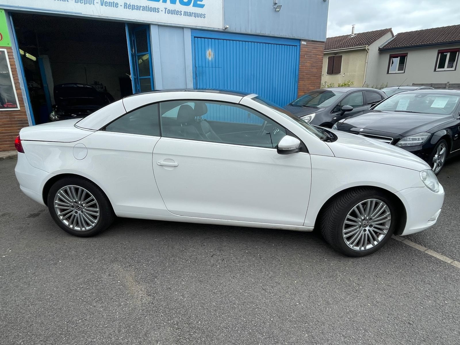 Volkswagen EOS - vue 1