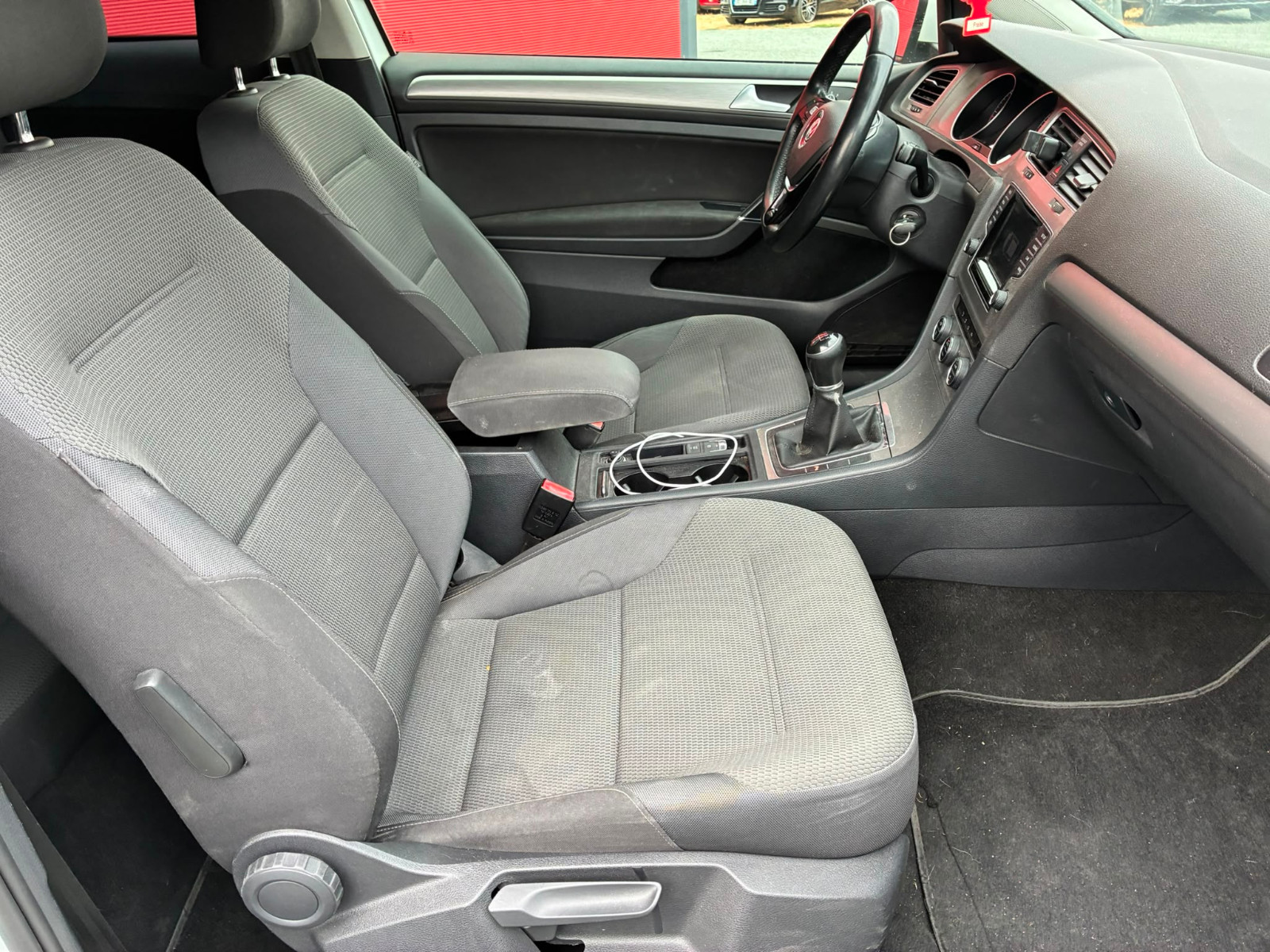 Volkswagen Golf VII Berline Confortline 1.6L TDI 105cv – GARANTIE 12 MOIS — photo 15
