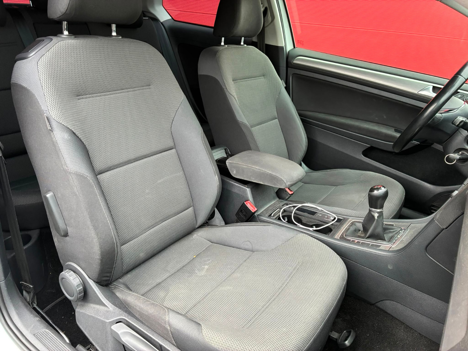 Volkswagen Golf VII Berline Confortline 1.6L TDI 105cv – GARANTIE 12 MOIS — photo 17
