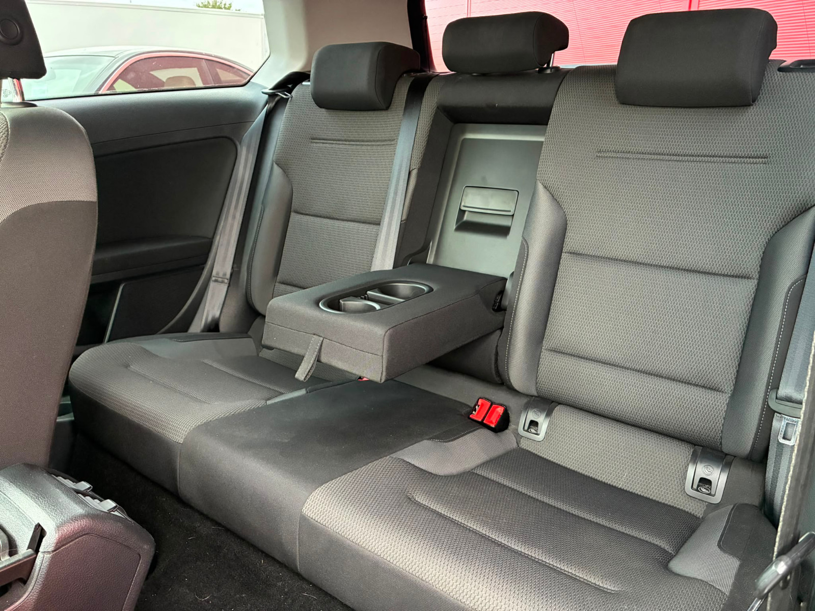 Volkswagen Golf VII Berline Confortline 1.6L TDI 105cv – GARANTIE 12 MOIS — photo 19