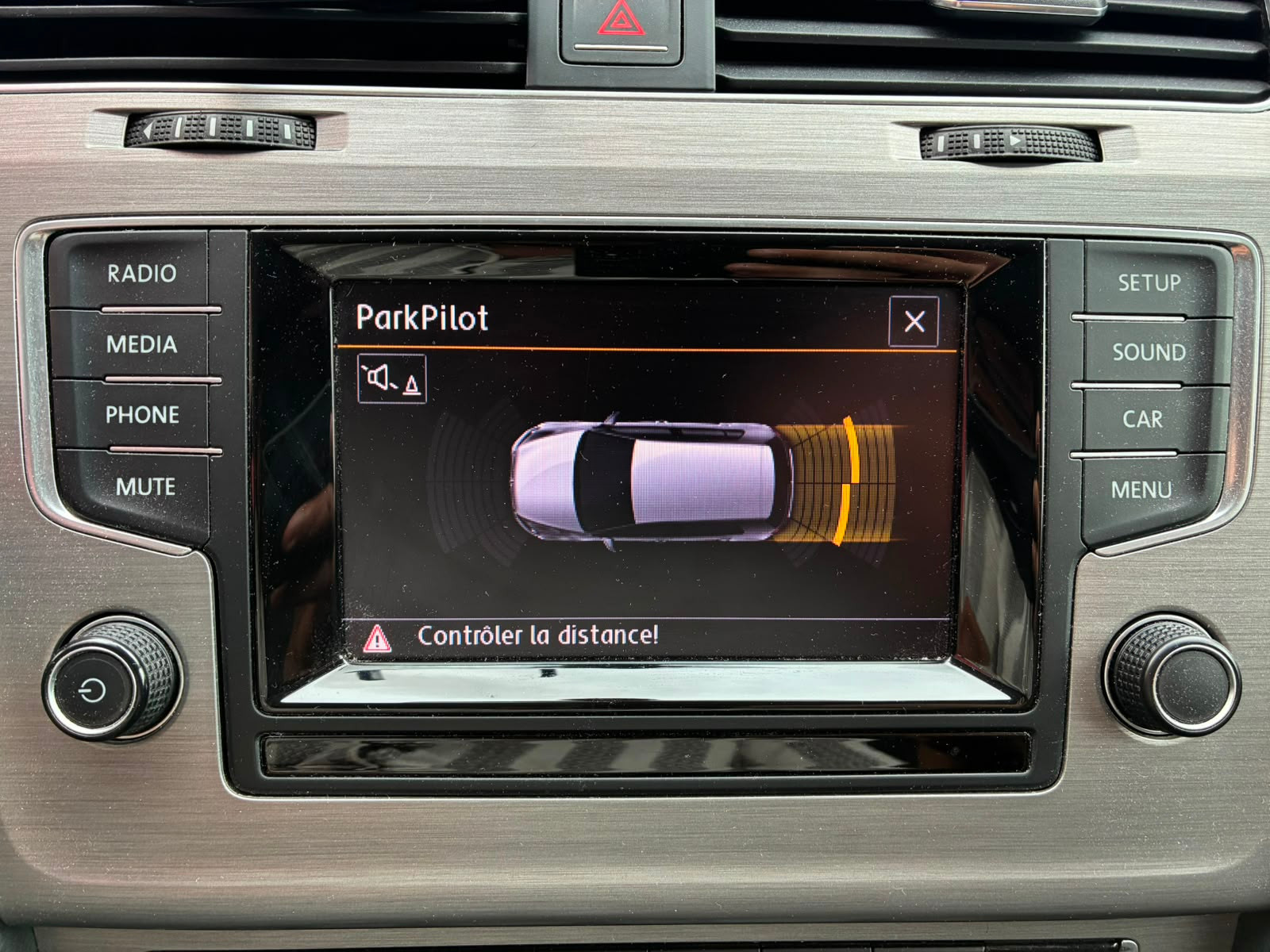Volkswagen Golf VII Berline Confortline 1.6L TDI 105cv – GARANTIE 12 MOIS — photo 24