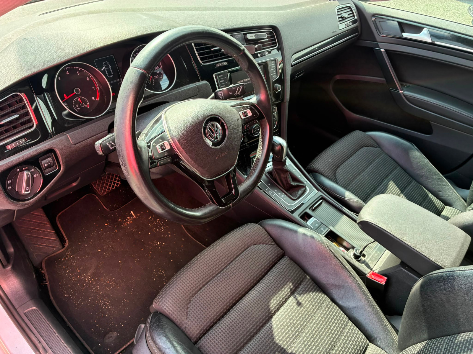 Volkswagen Golf VII Berline Cup BMT 1.4 TSI Blue Motion DSG7 150 cv – GARANTIE 12 MOIS — photo 12