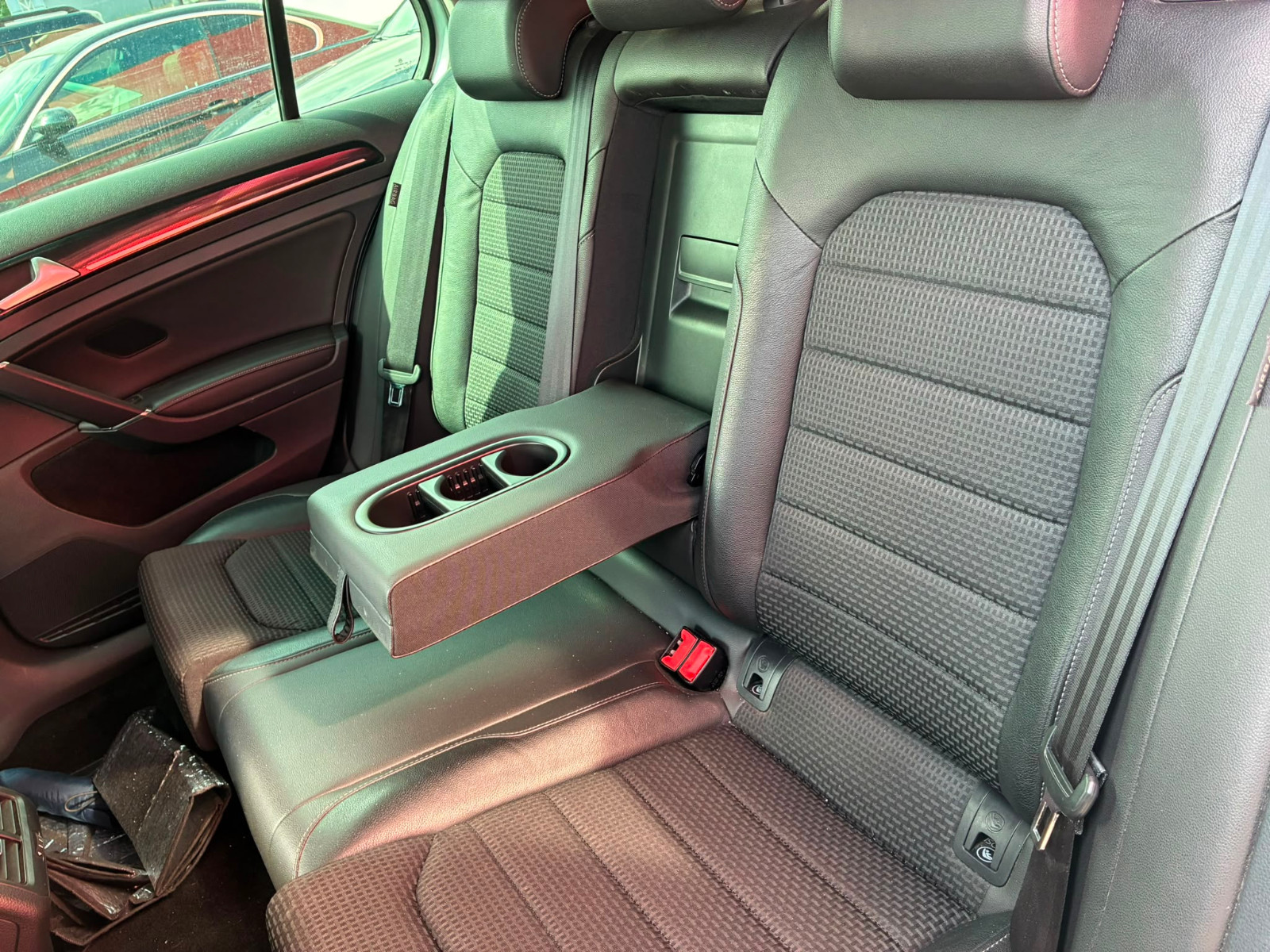 Volkswagen Golf VII Berline Cup BMT 1.4 TSI Blue Motion DSG7 150 cv – GARANTIE 12 MOIS — photo 20