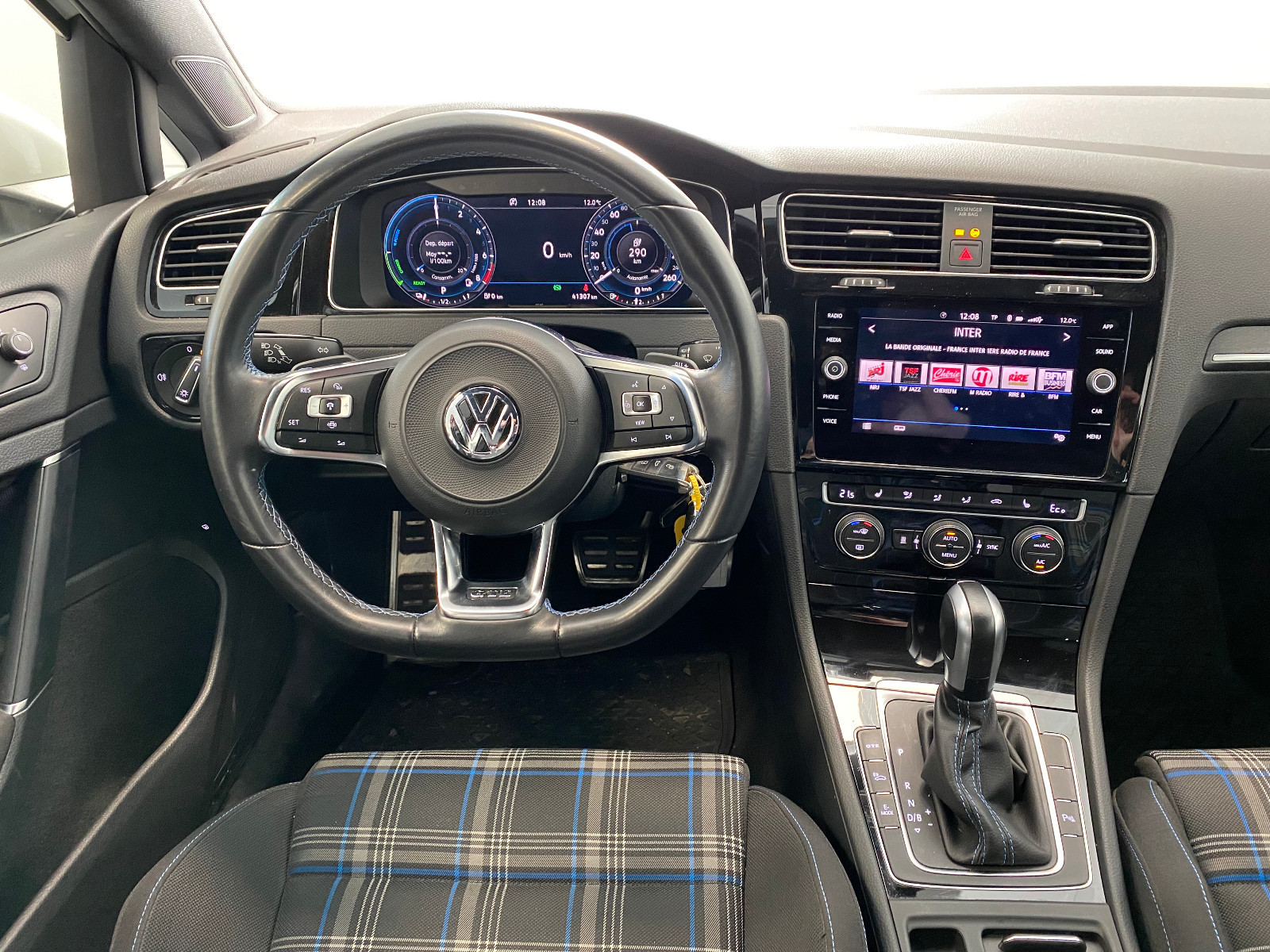 Volkswagen GOLF VII - vue 1