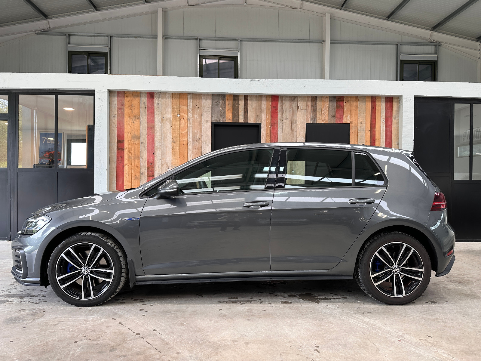 Volkswagen GOLF VII - vue 1