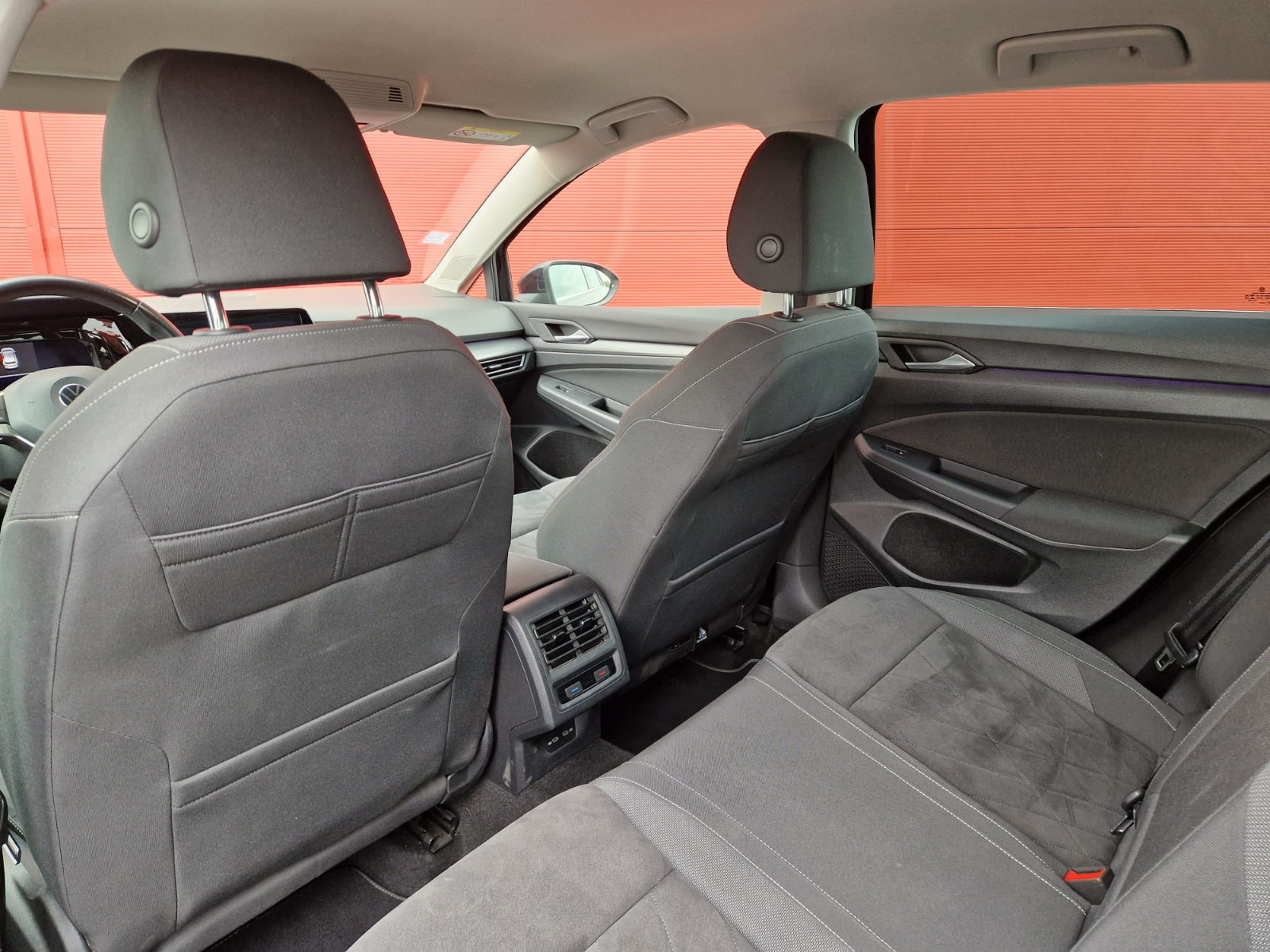 Volkswagen Golf VIII Berline Style 2.0 TDi BMT DSG7 150 cv Boîte auto DSG7 – GARANTIE 12 MOIS — photo 19