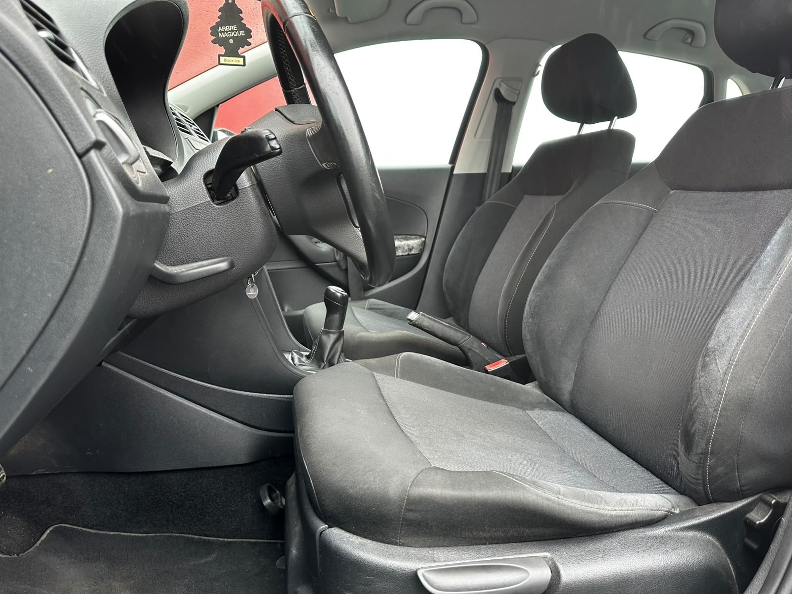 Volkswagen Polo 1.2 60ch Style – GARANTIE 12 MOIS — photo 10