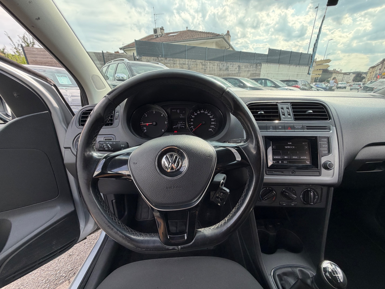 Volkswagen Polo III Berline - vue 1