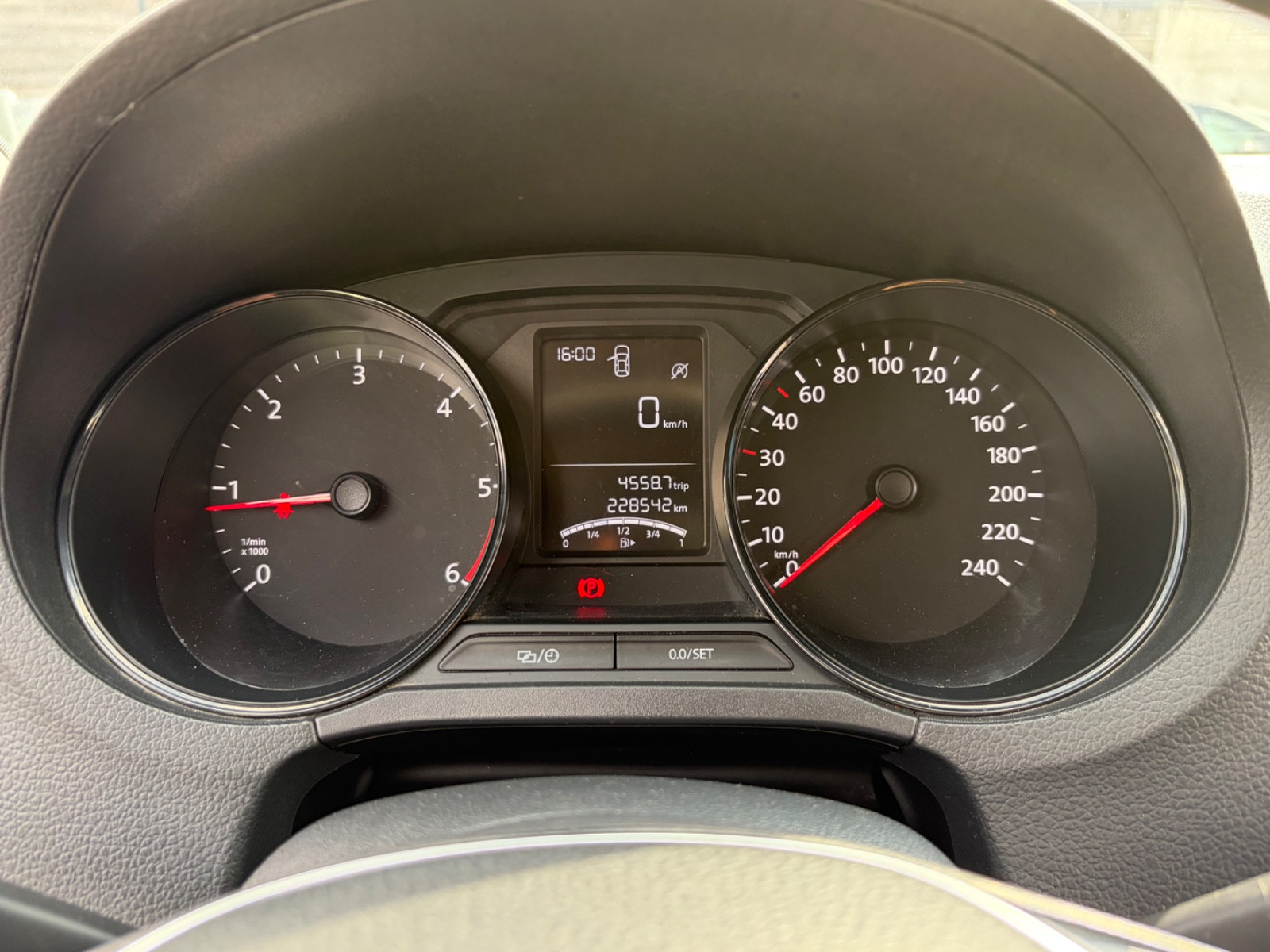 Volkswagen Polo III Berline - vue 1