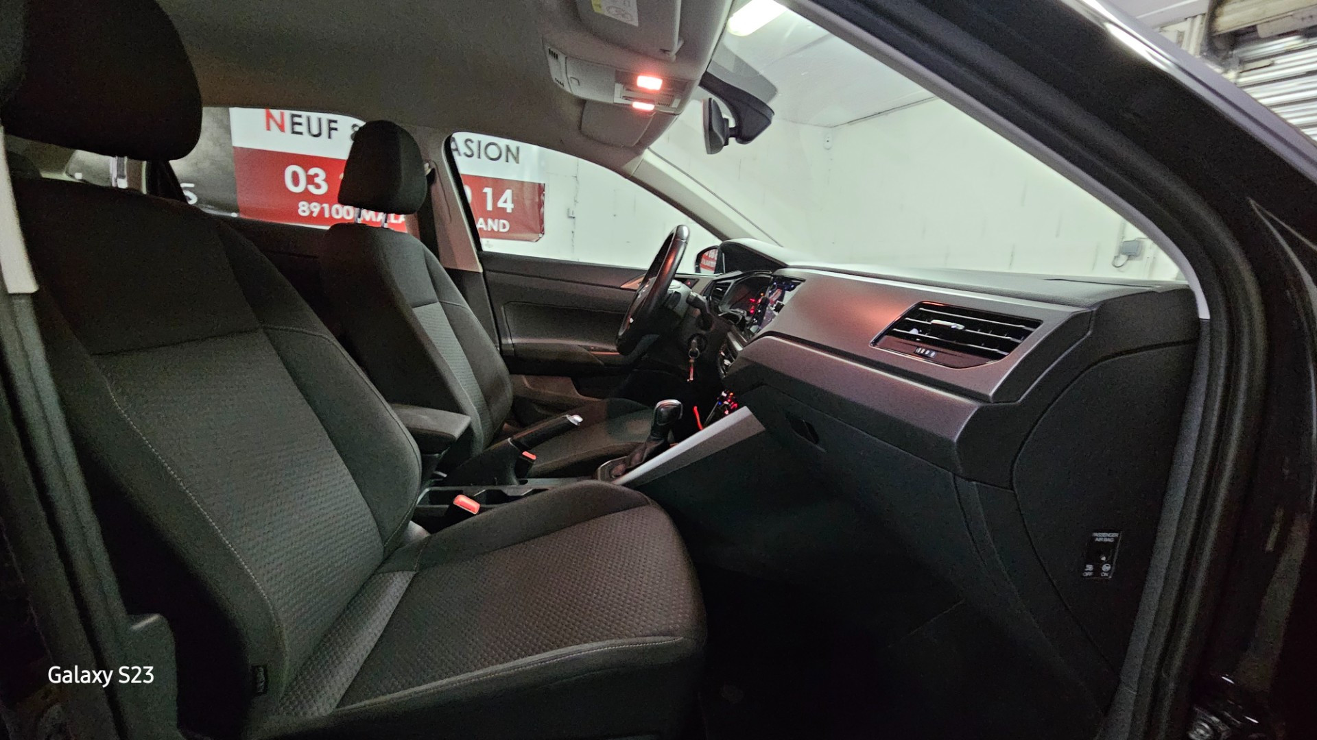 Volkswagen POLO V - vue 1