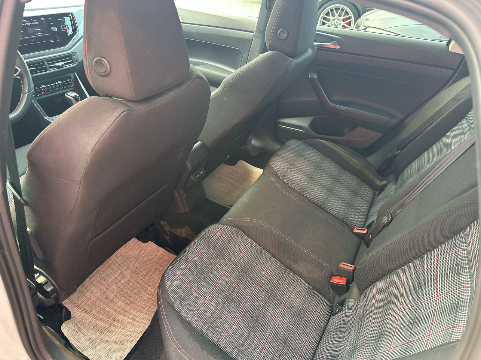 Volkswagen Polo VI 2.0 TSI 207 CH GTI – GARANTIE 12 MOIS — photo 23