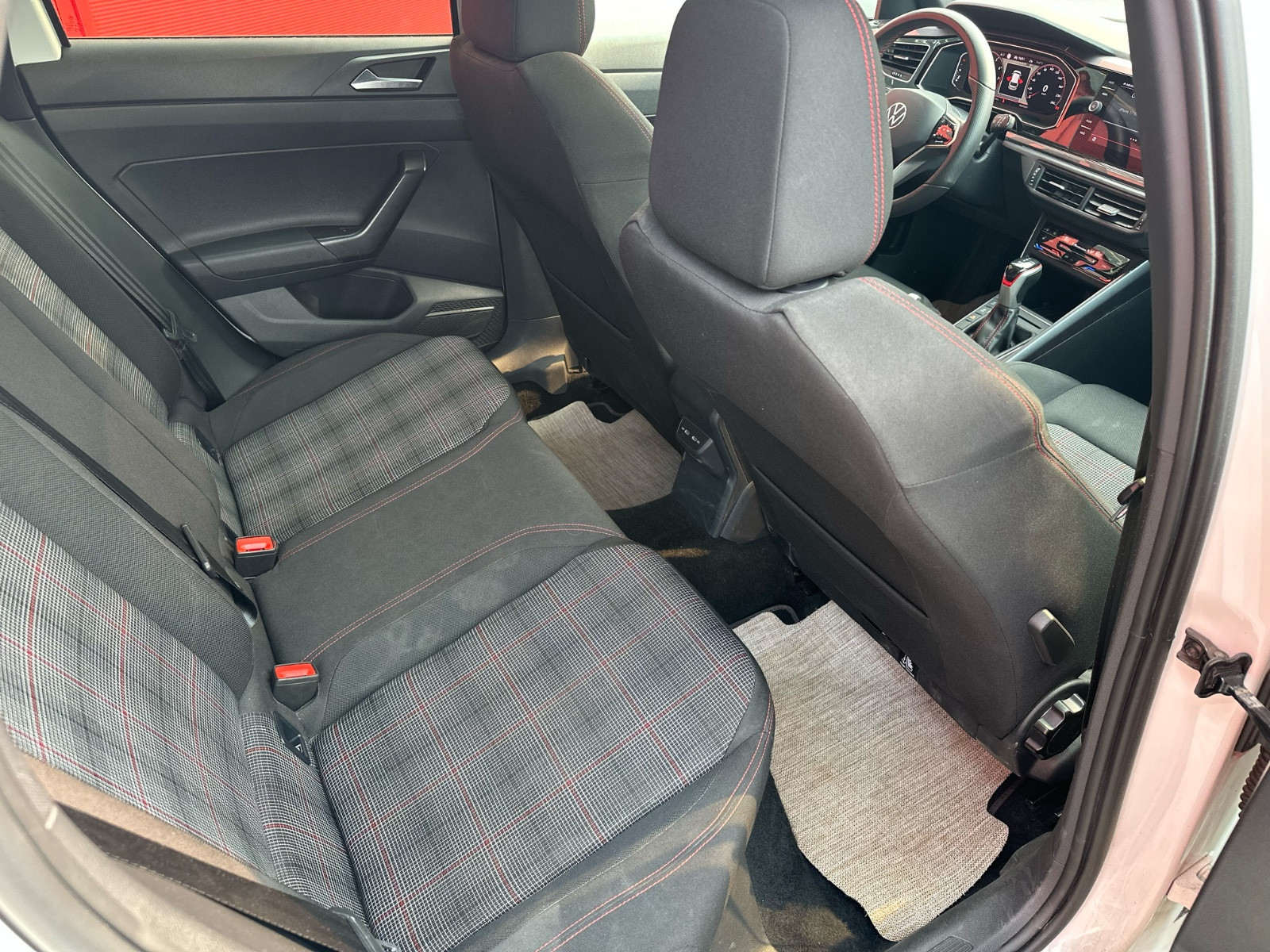 Volkswagen Polo VI 2.0 TSI 207 CH GTI – GARANTIE 12 MOIS — photo 25